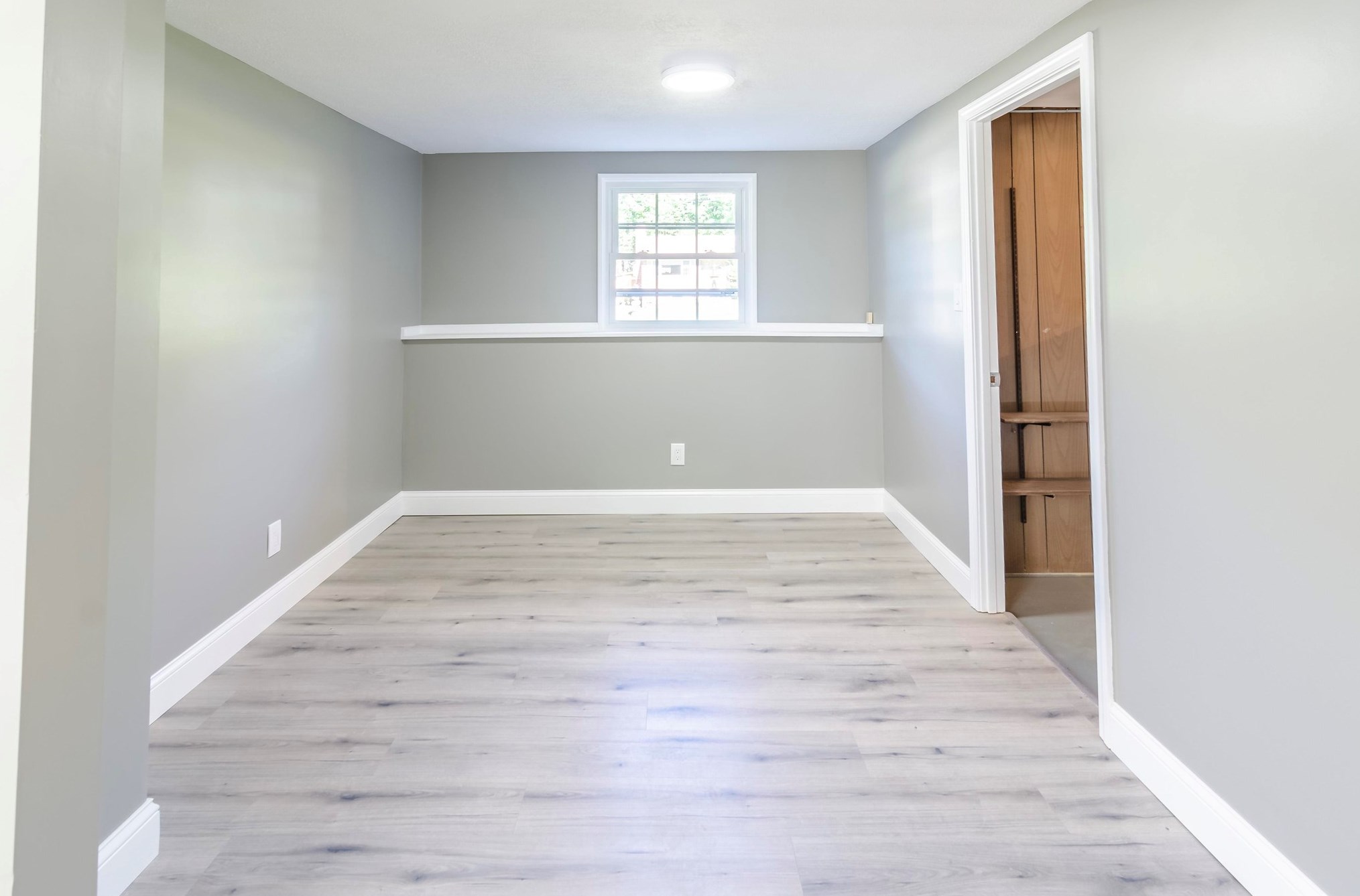 35 Waterville Dr, Merrimack NH  03054-2607 exterior