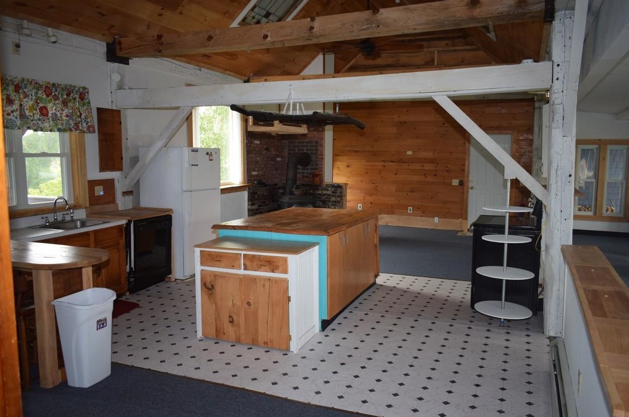 426 Main St, Lancaster NH  03584-3003 exterior