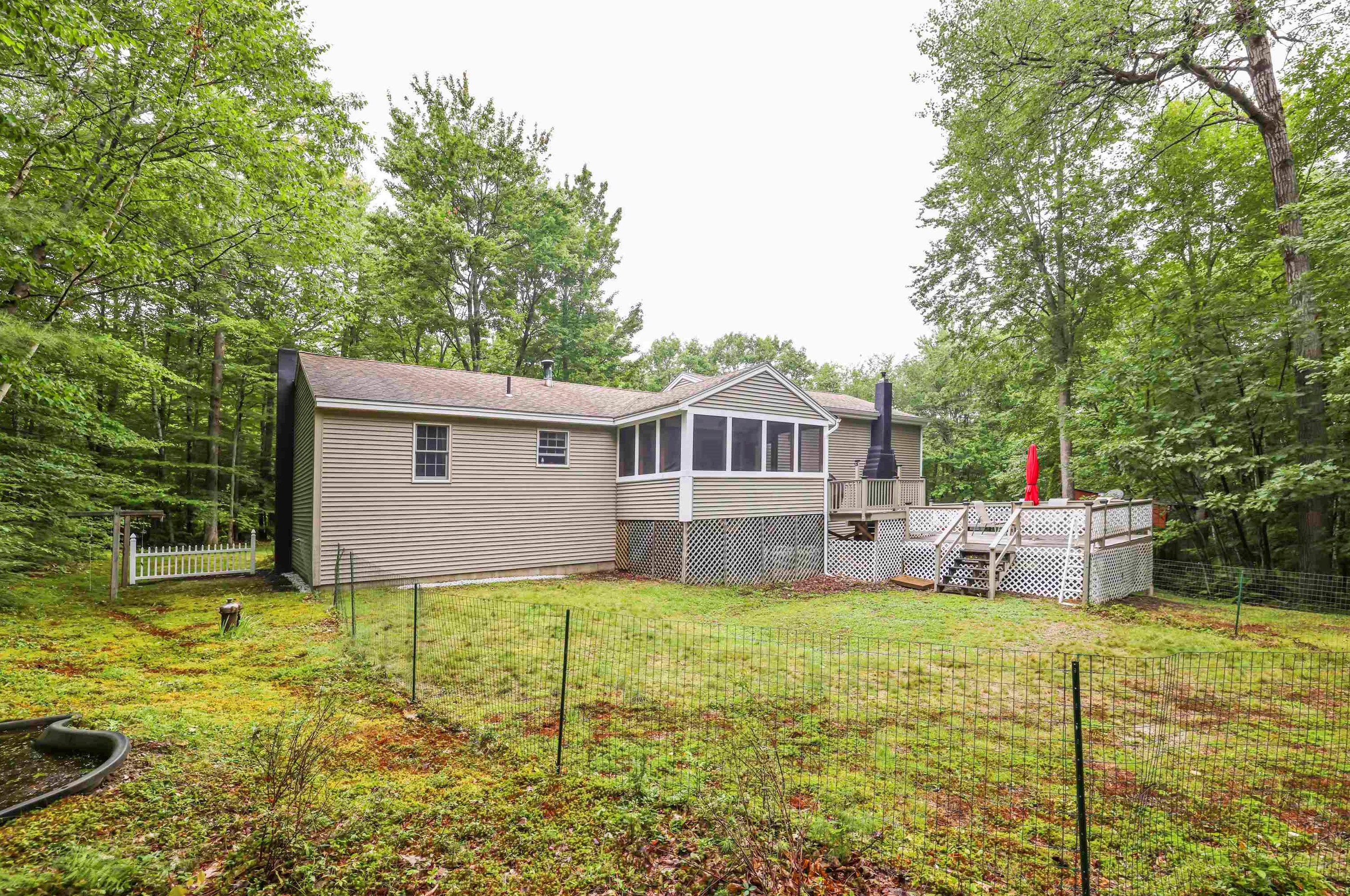 91 Hamwoods Rd, Alton NH  03809-5038 exterior