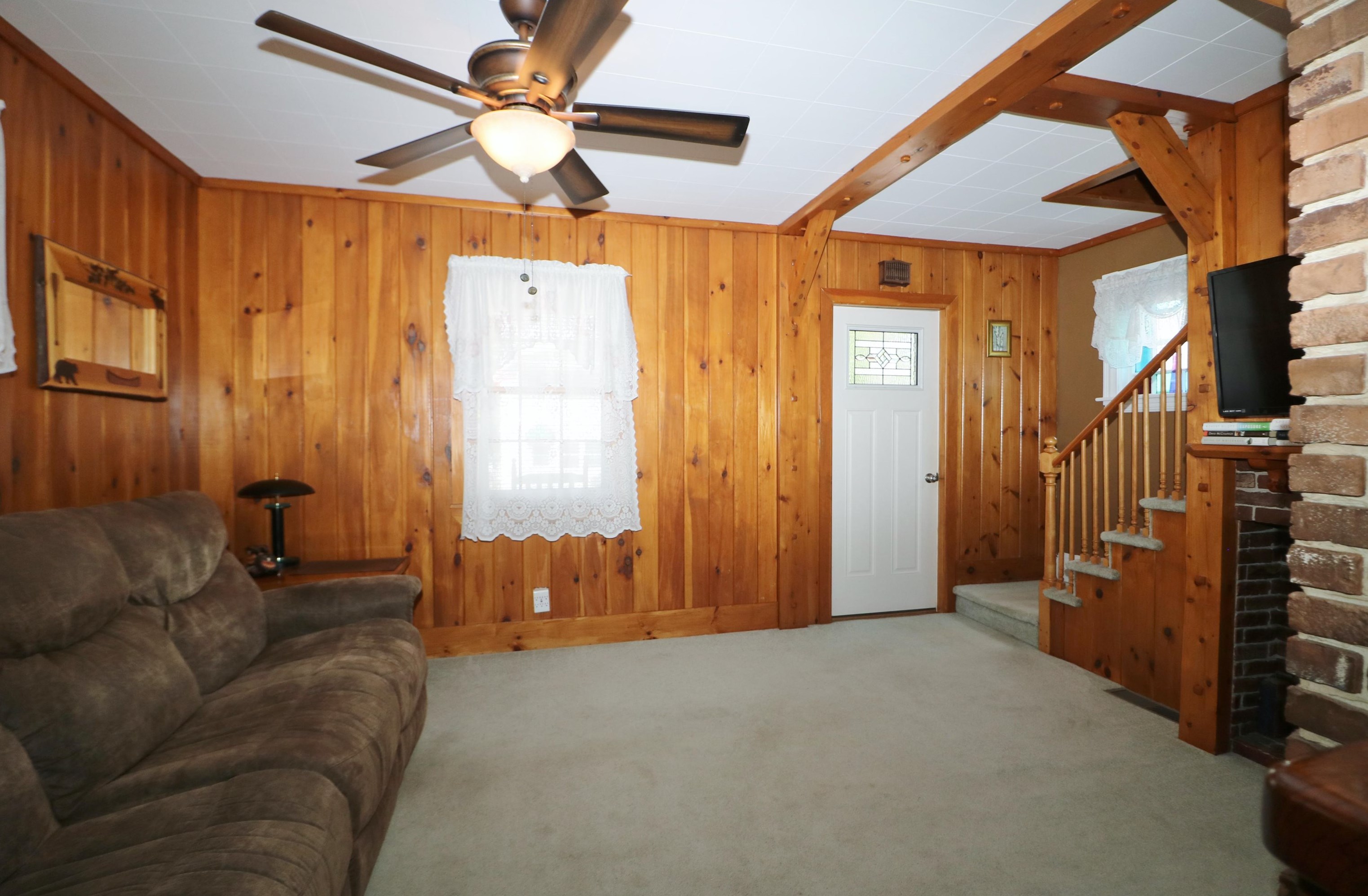 246 Mason St, Berlin NH  03570-2837 exterior