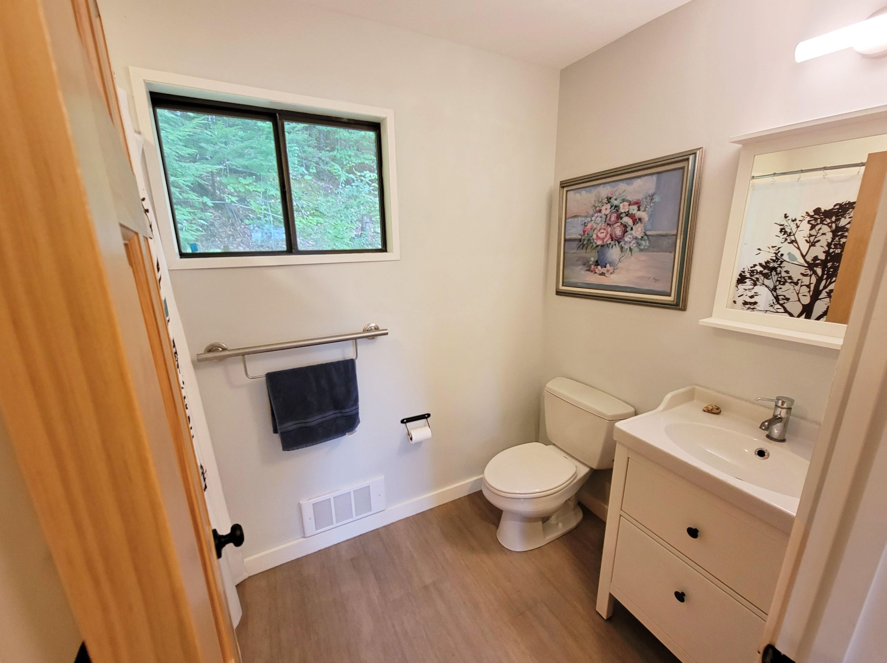 125 Fox St, Bridgewater NH  03222-1403 exterior