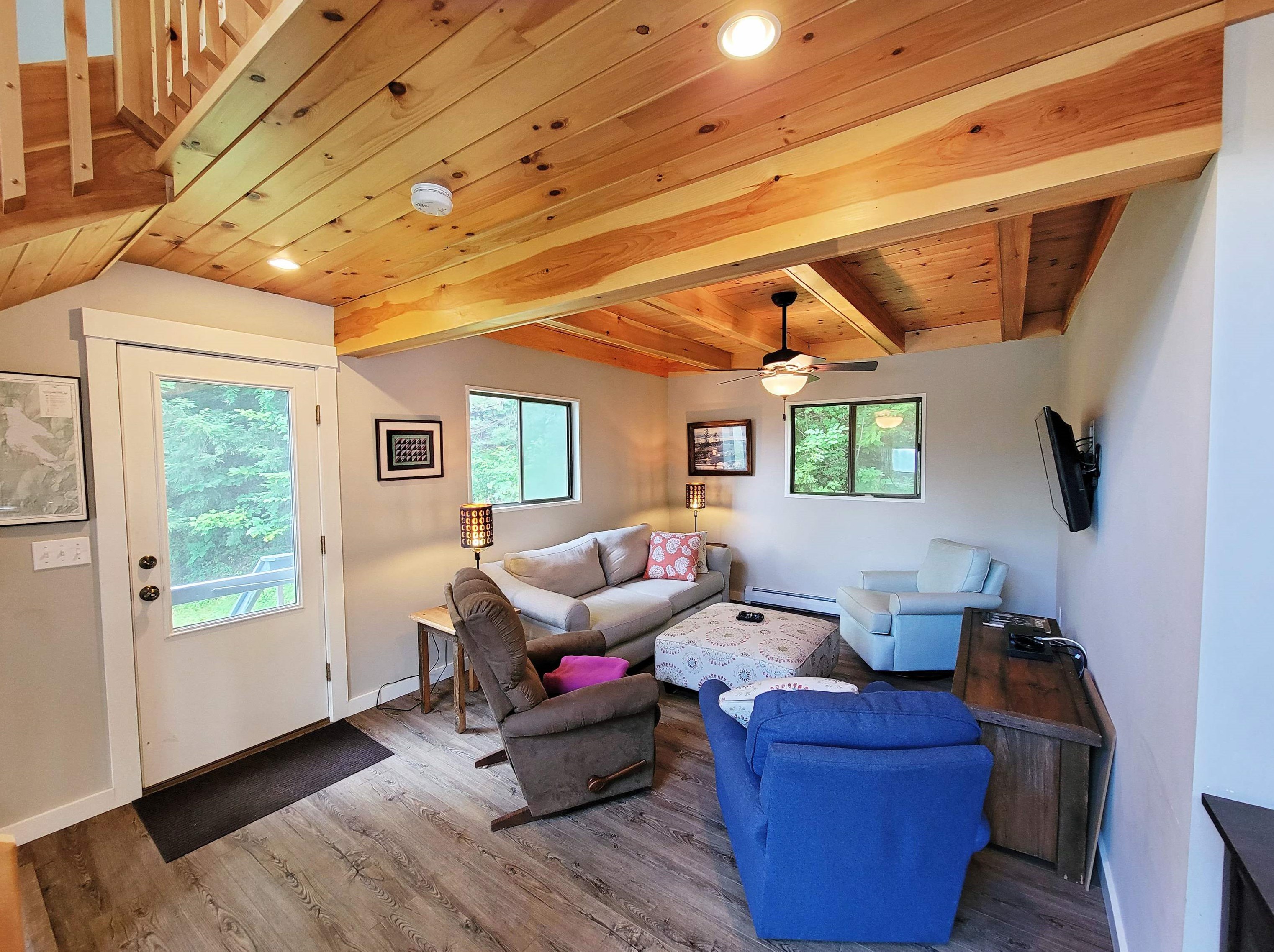 125 Fox St, Bridgewater NH  03222-1403 exterior