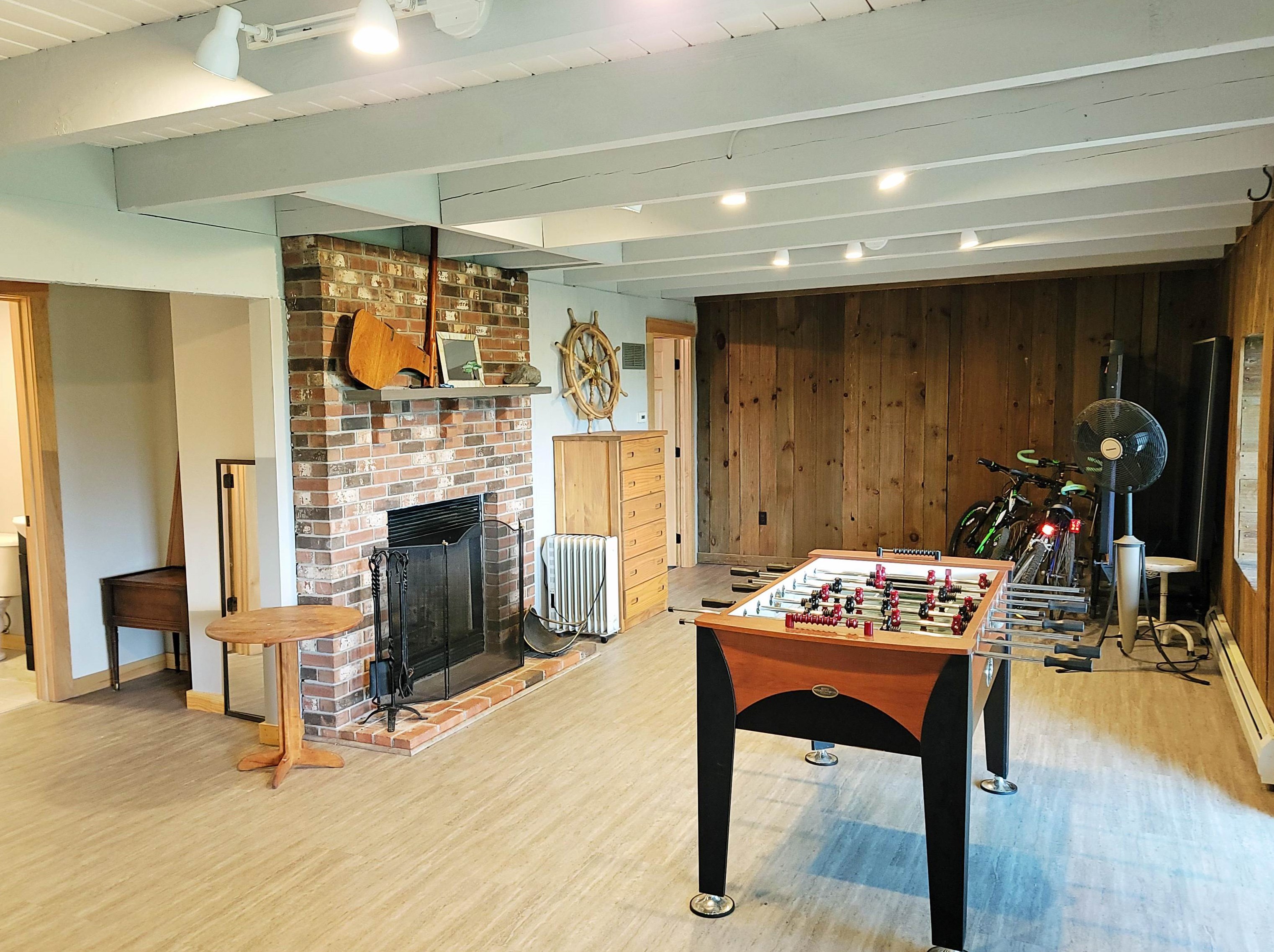 125 Fox St, Bridgewater NH  03222-1403 exterior