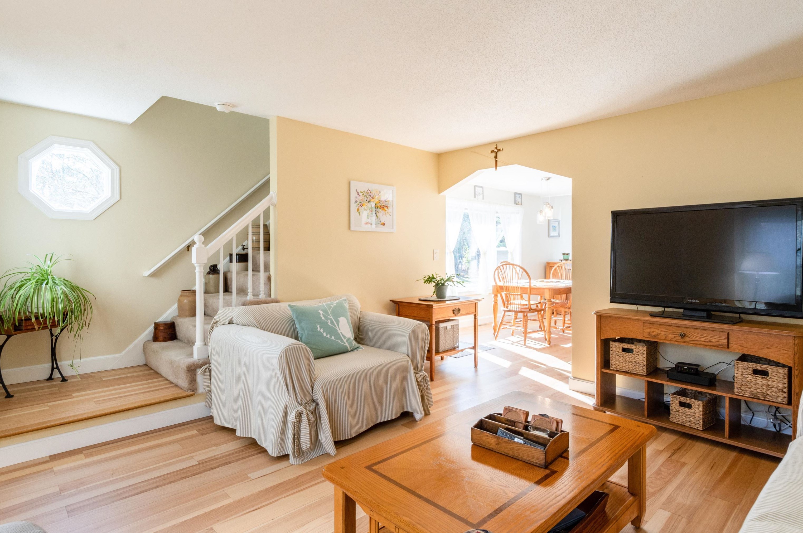 81 Sentry Way, Merrimack NH 03054-4409 exterior