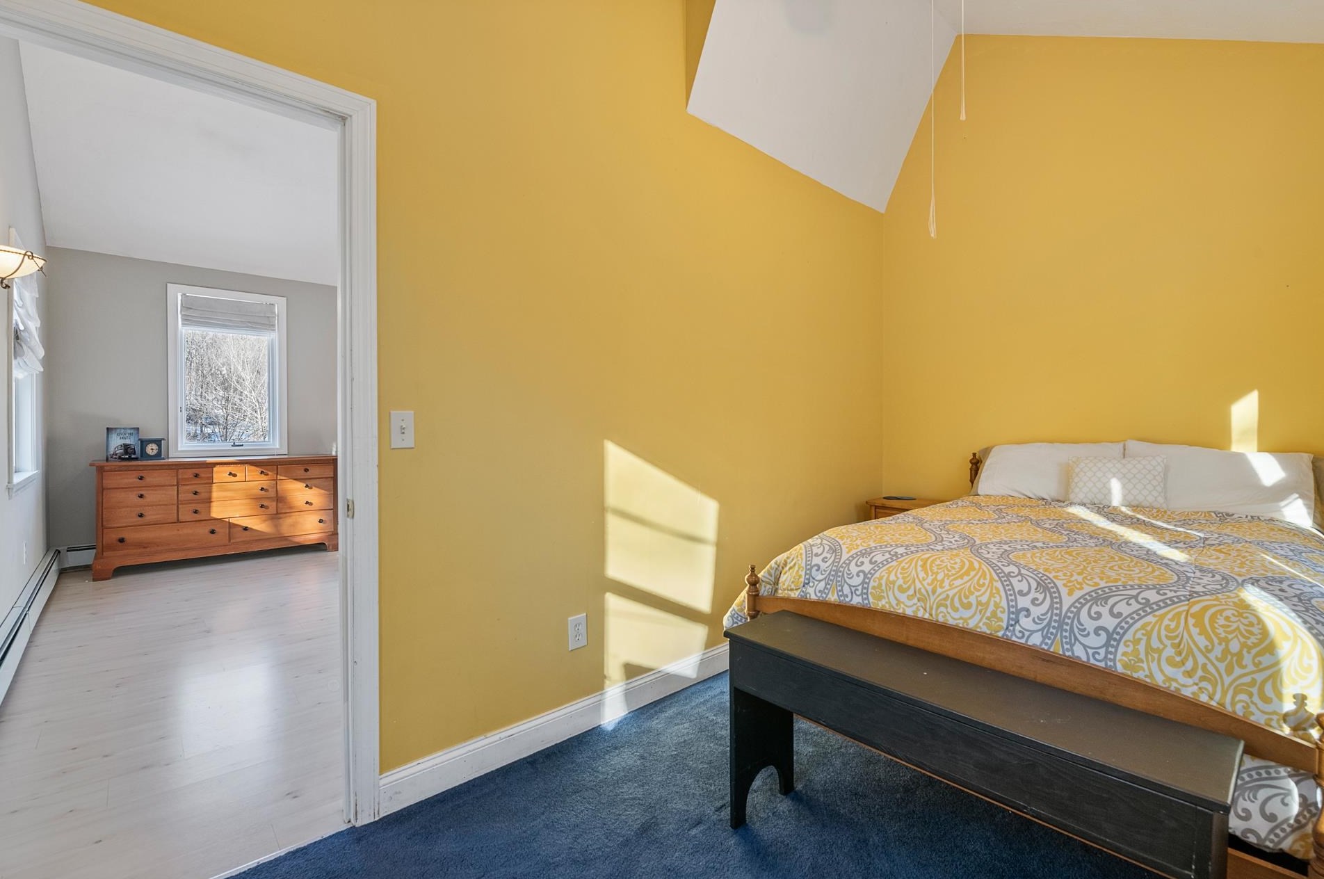 34 Hilltop Dr, Newbury NH 03255-5612 exterior