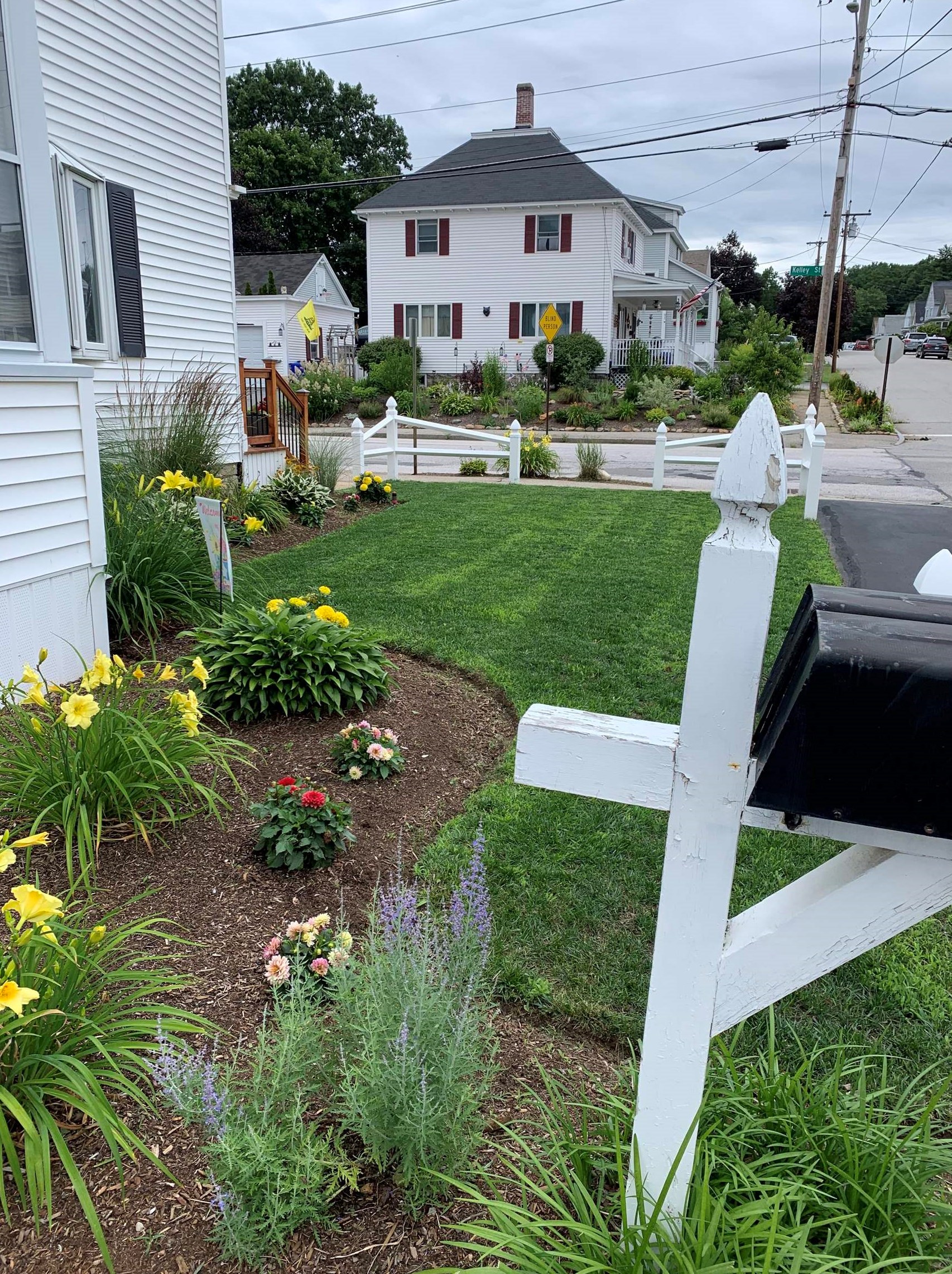 476 Kelley St, Manchester NH 03102-3110 exterior