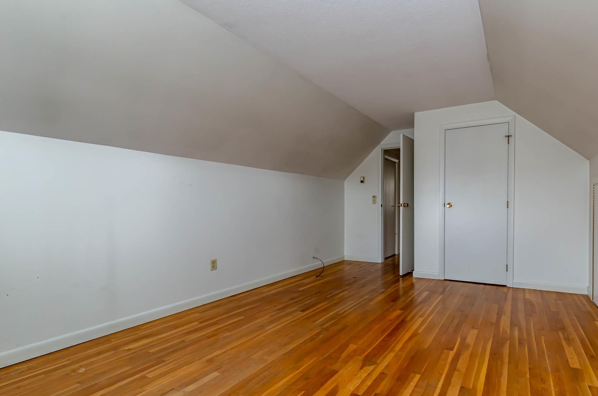 74 Fremont St, Manchester NH 03103-2920 exterior