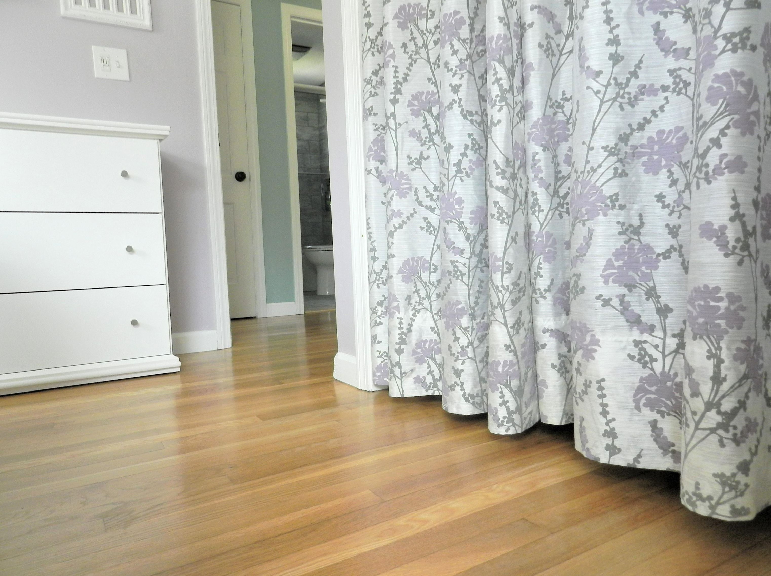 2 Heather St, Manchester NH 03104-2042 exterior