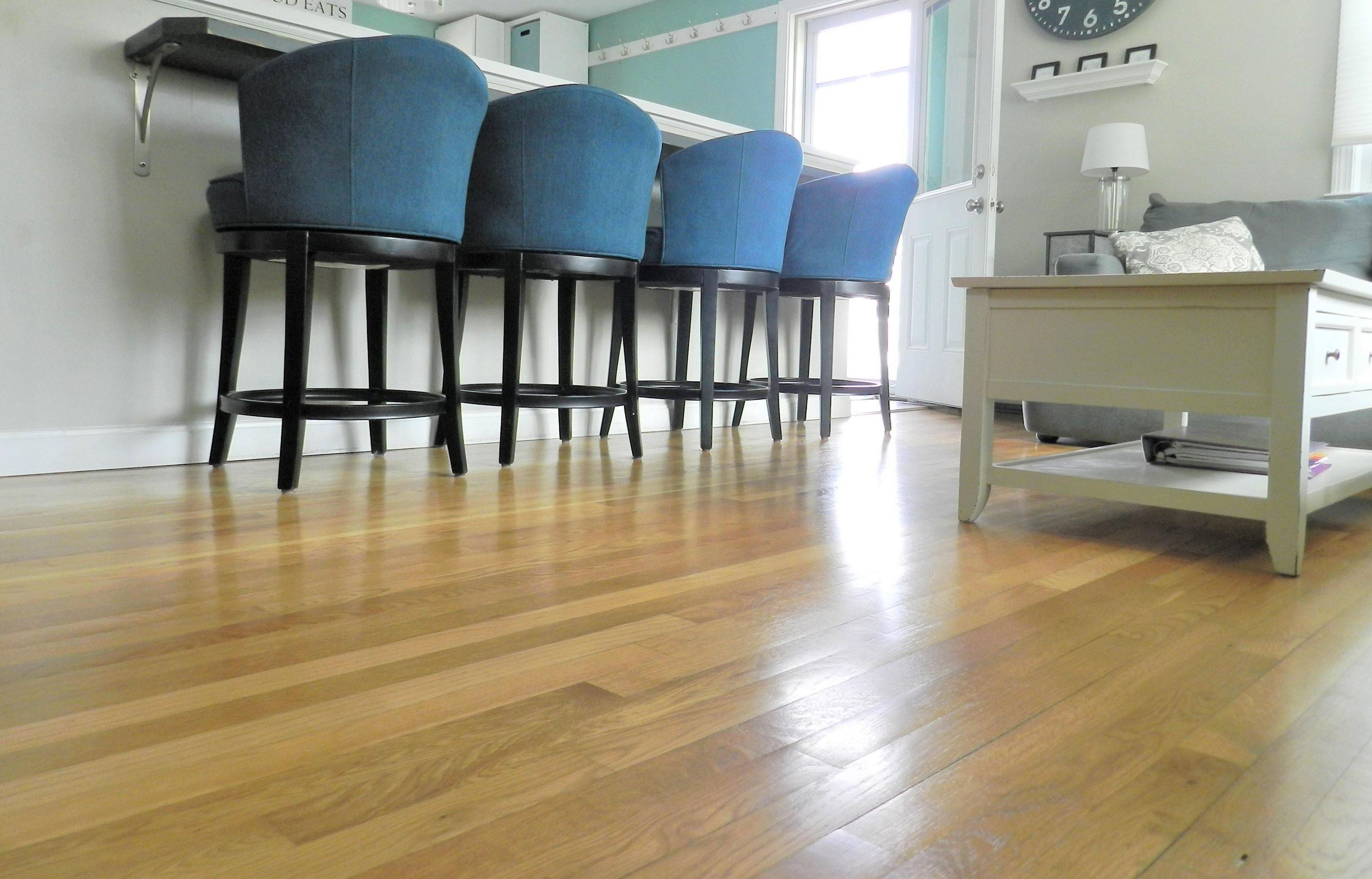 2 Heather St, Manchester NH 03104-2042 exterior