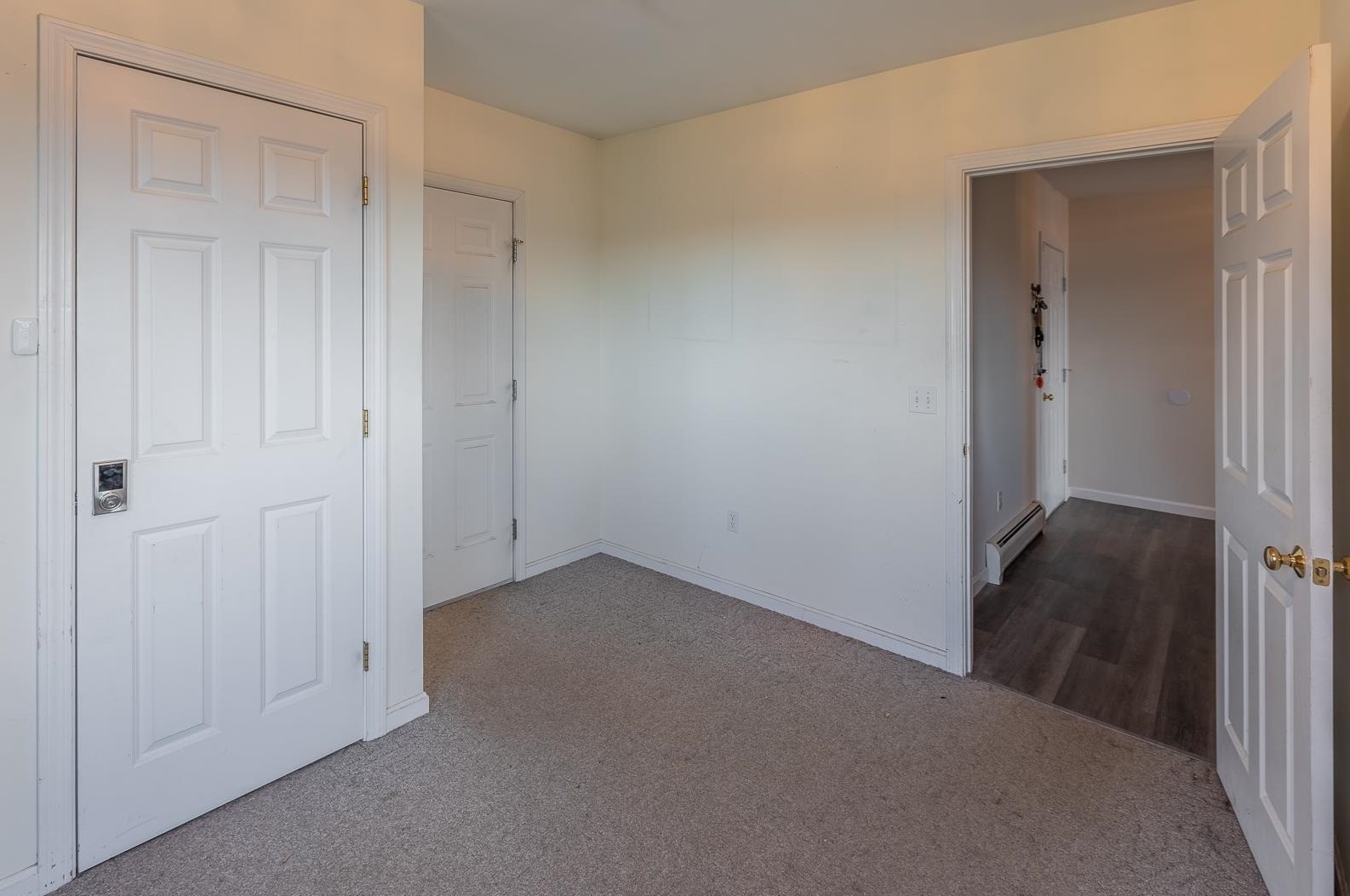 89 Meetinghouse Hill Rd, New Boston, NH 03070