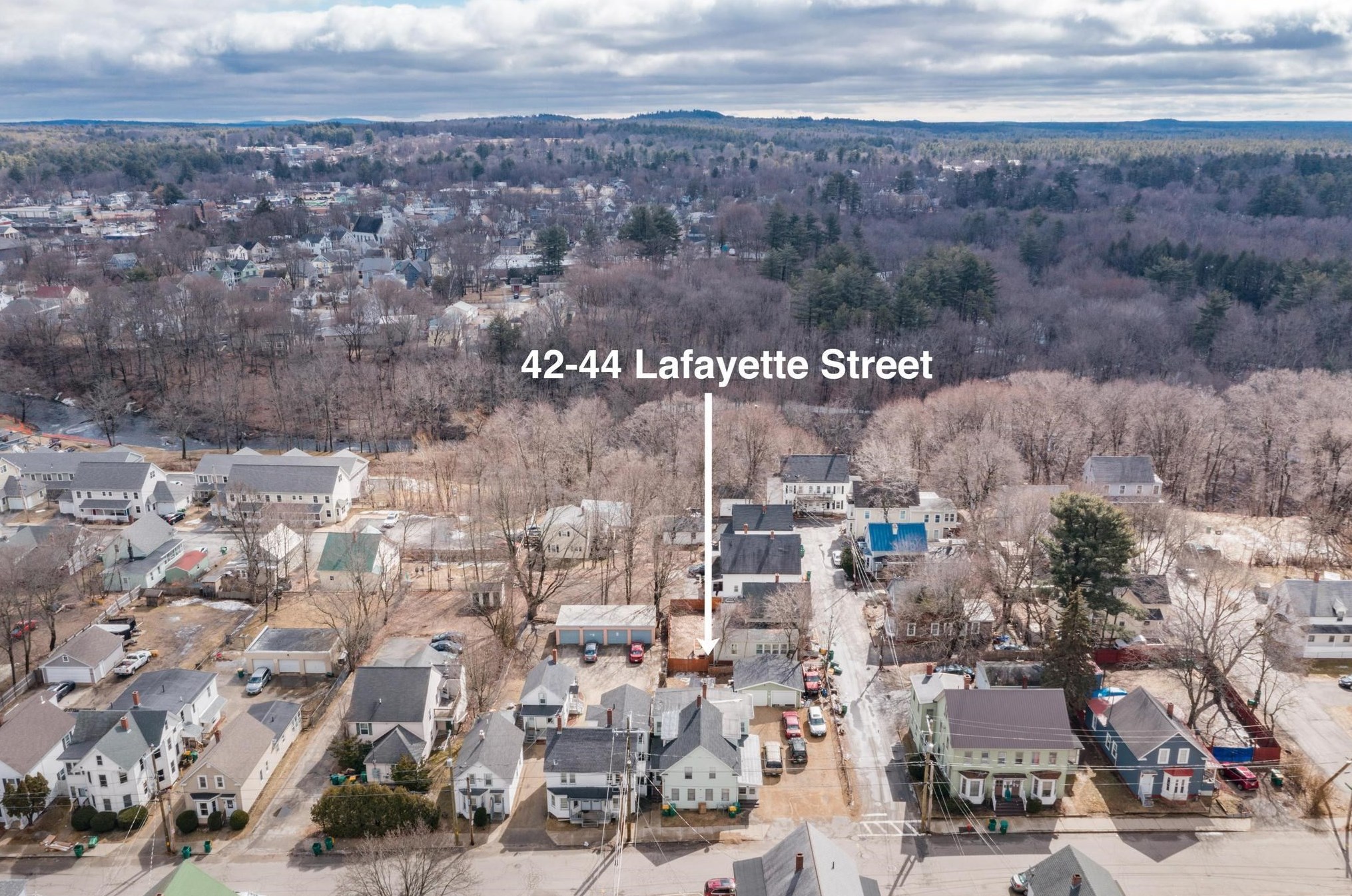 42 Lafayette St, Rochester NH  03867-2618 exterior