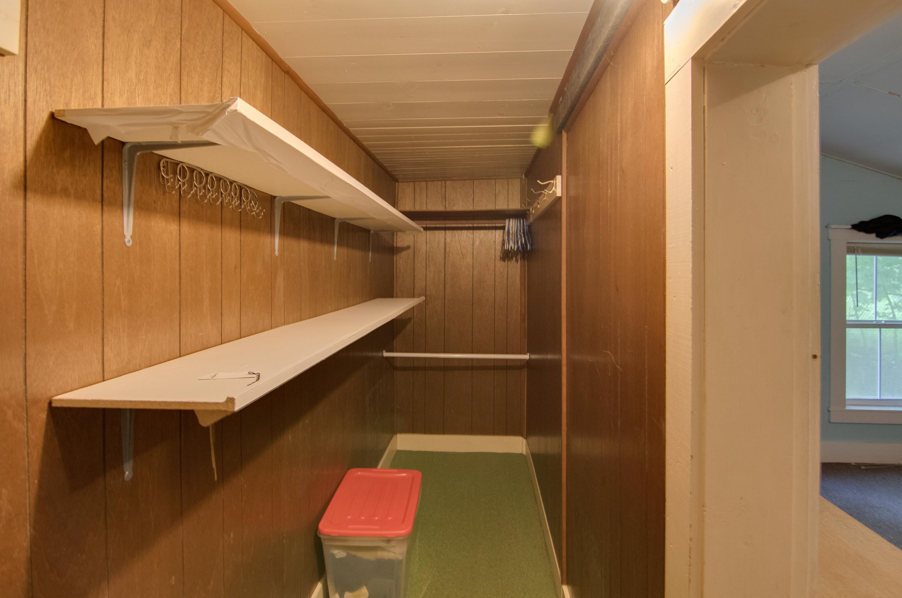 8 Winter St, Bridgewater NH 03264-1422 exterior