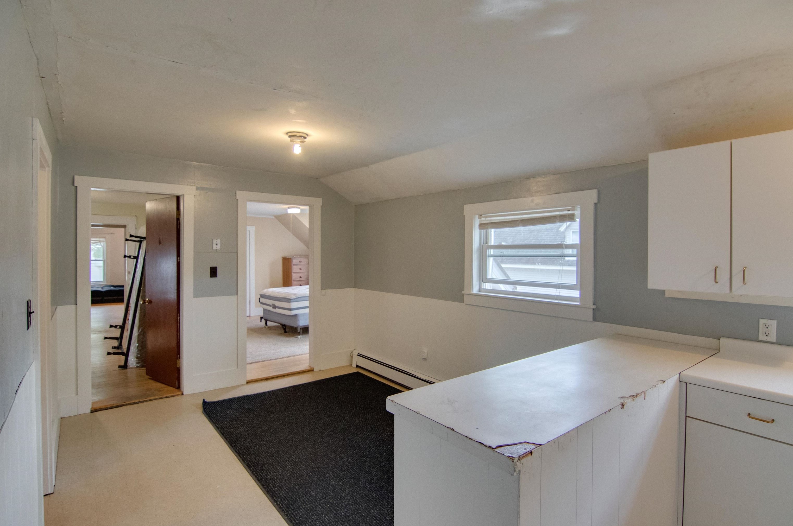 8 Winter St, Bridgewater NH 03264-1422 exterior