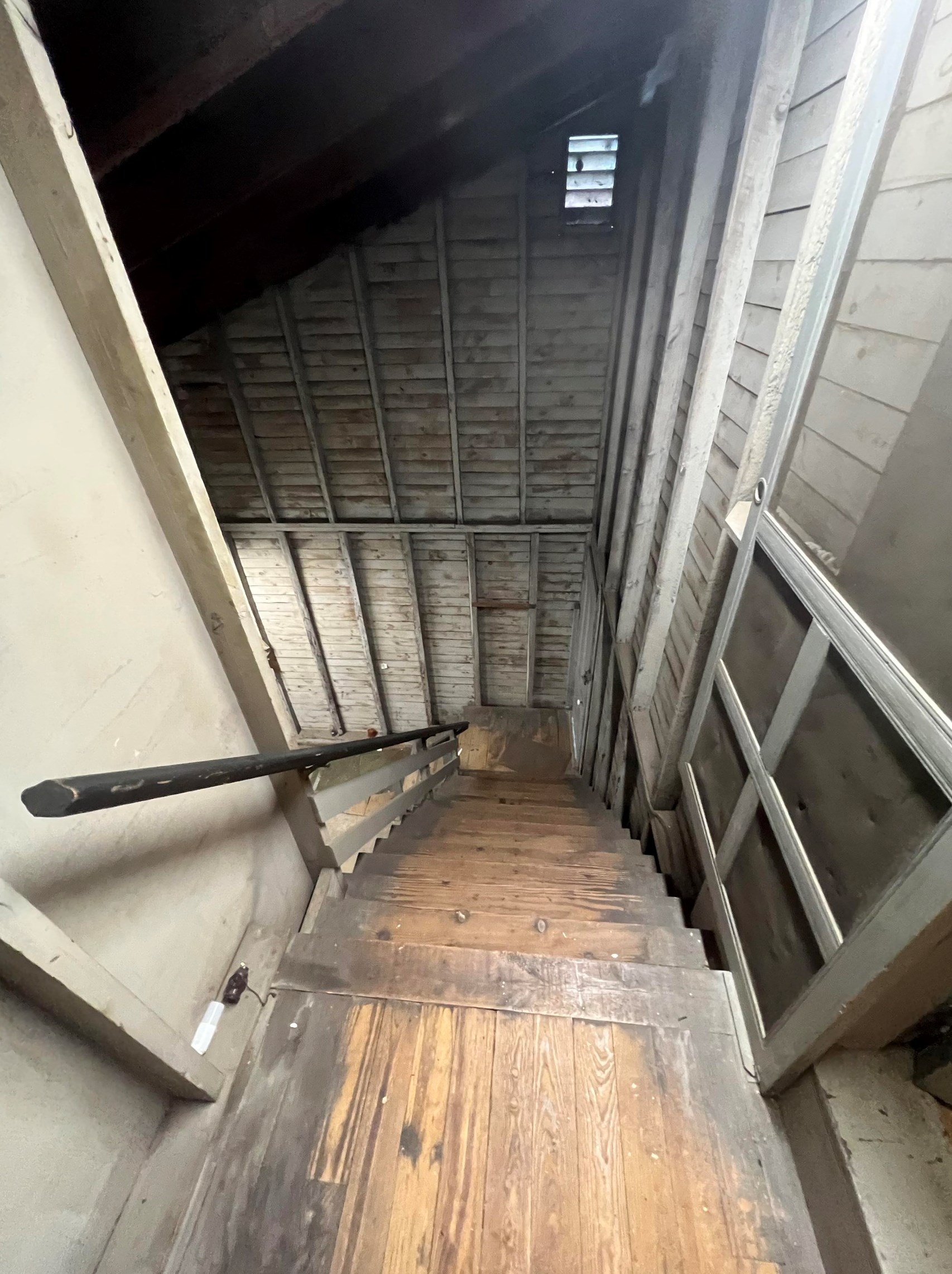 597 Beech St, Manchester NH  03104-4814 exterior