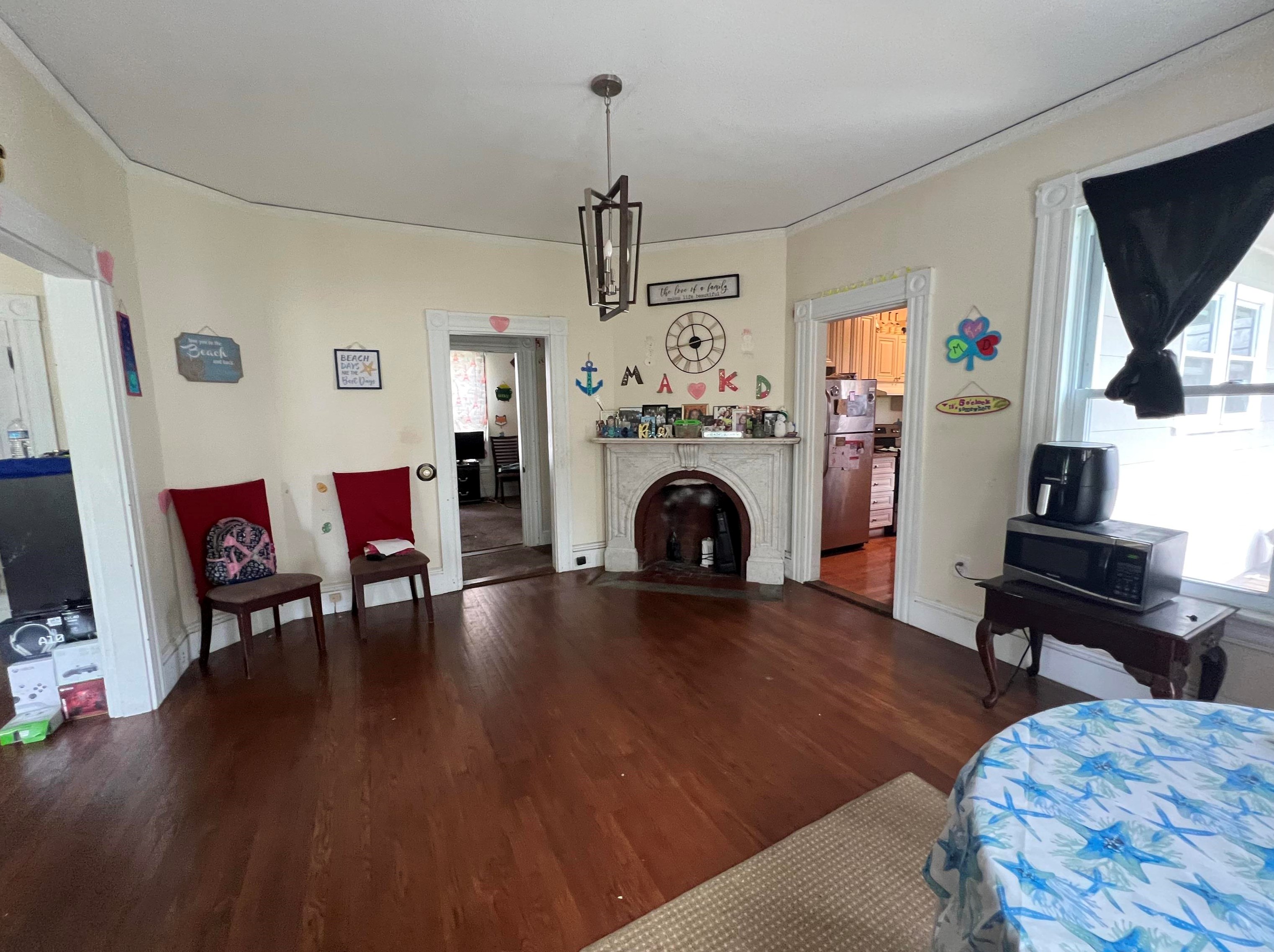 597 Beech St, Manchester NH  03104-4814 exterior