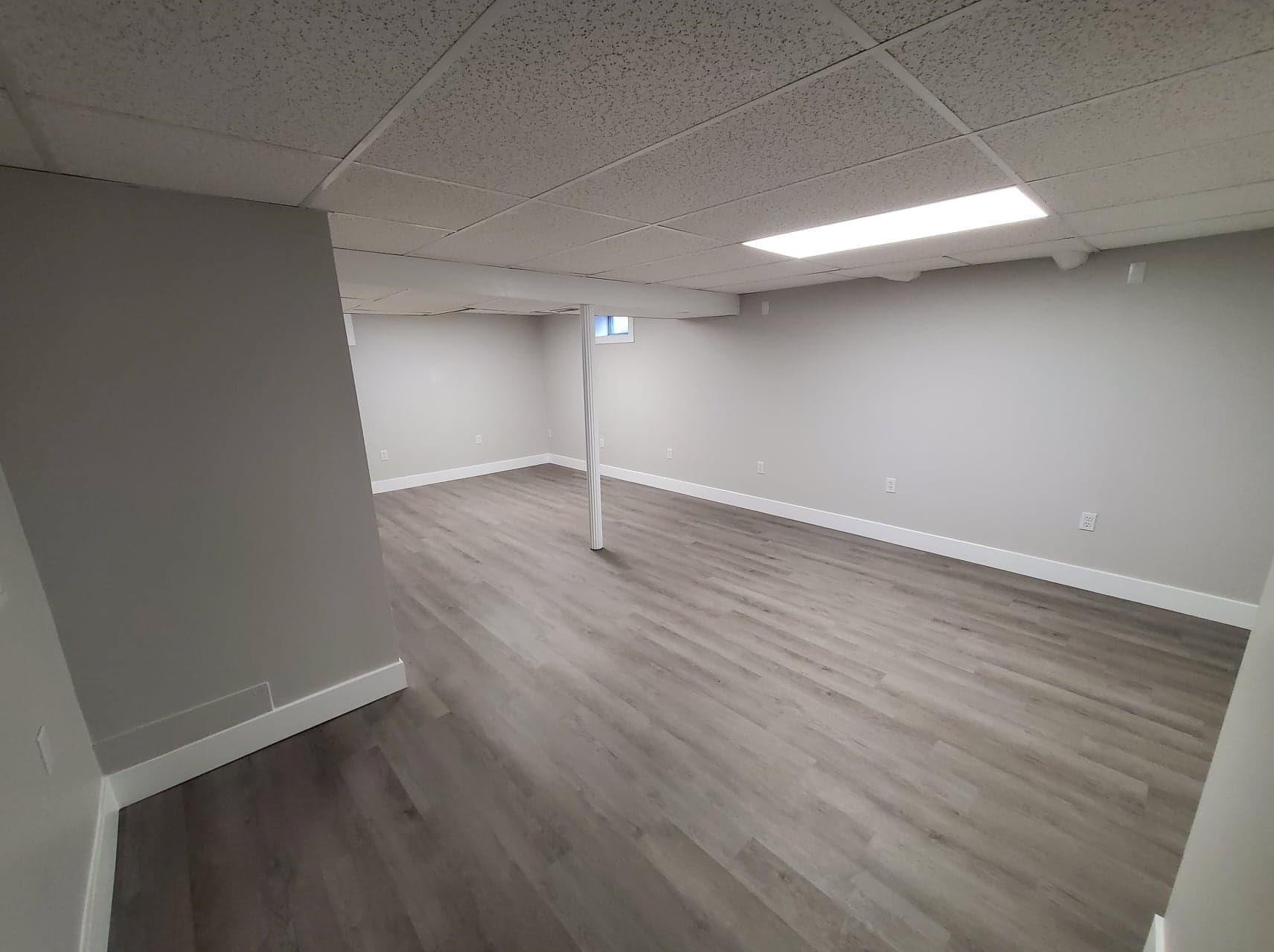 157 Exeter St, Newmarket NH 03857 exterior