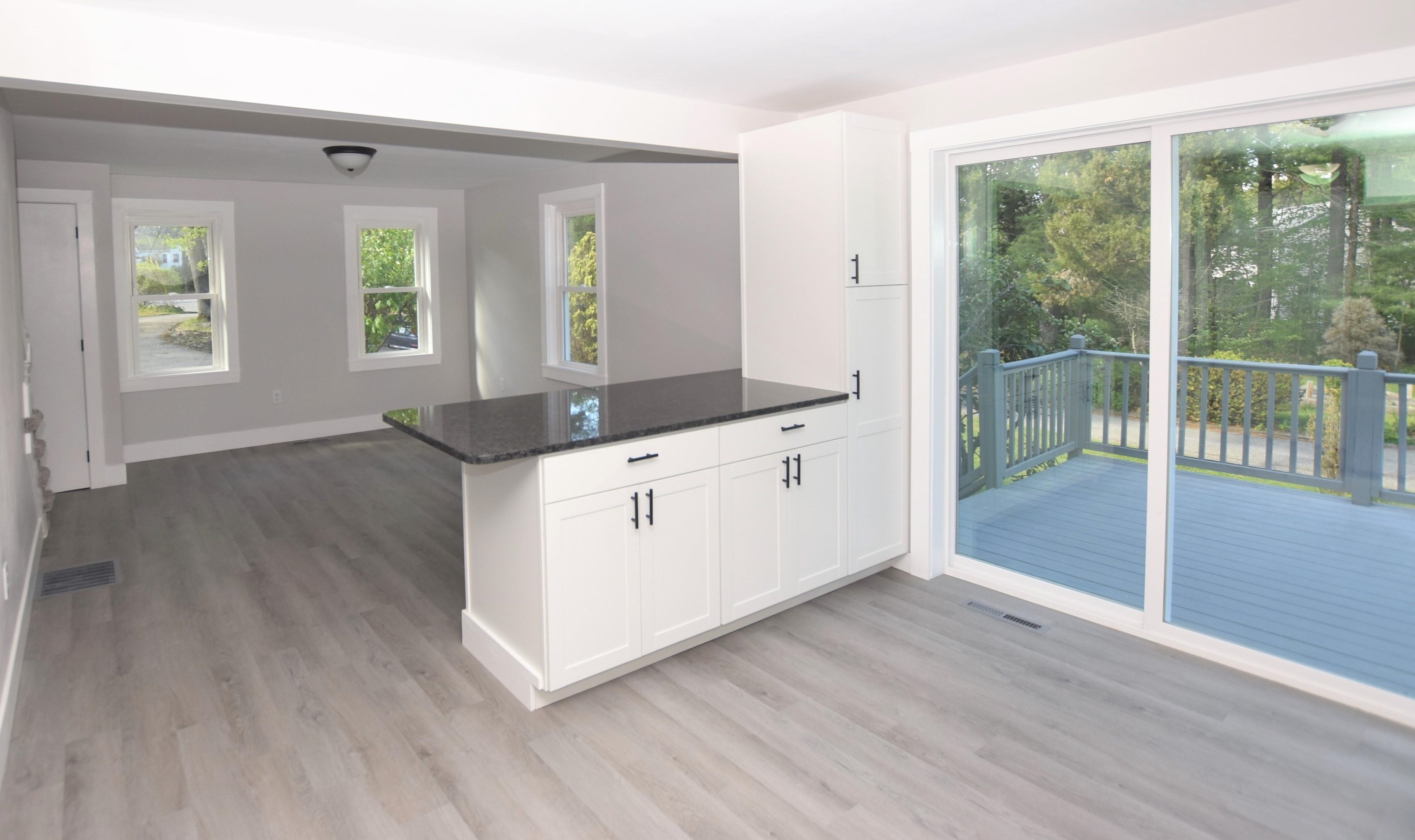 157 Exeter St, Newmarket NH 03857 exterior