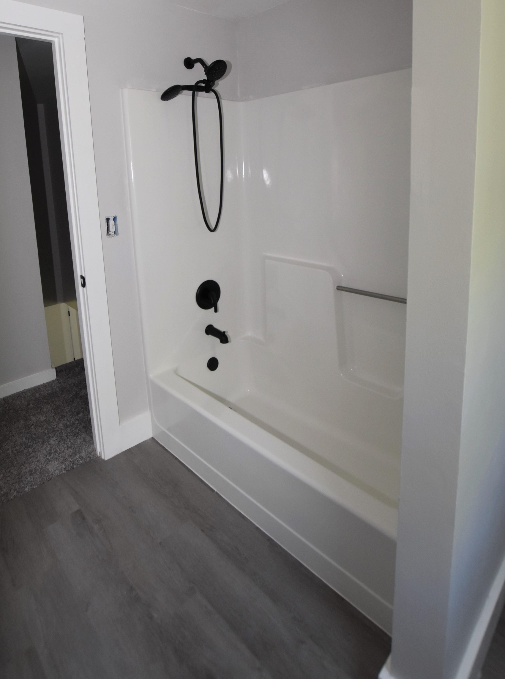 157 Exeter St, Newmarket NH 03857 exterior