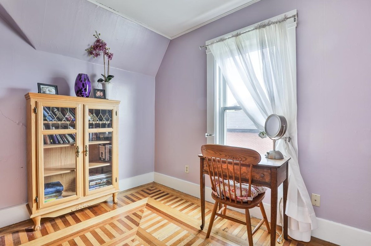 300 Walnut St, Manchester NH 03104-3133 exterior