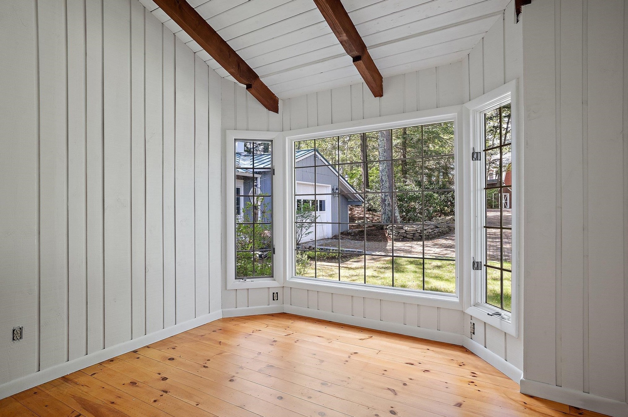 40 Oak Island Rd, Meredith NH  03253-6731 exterior