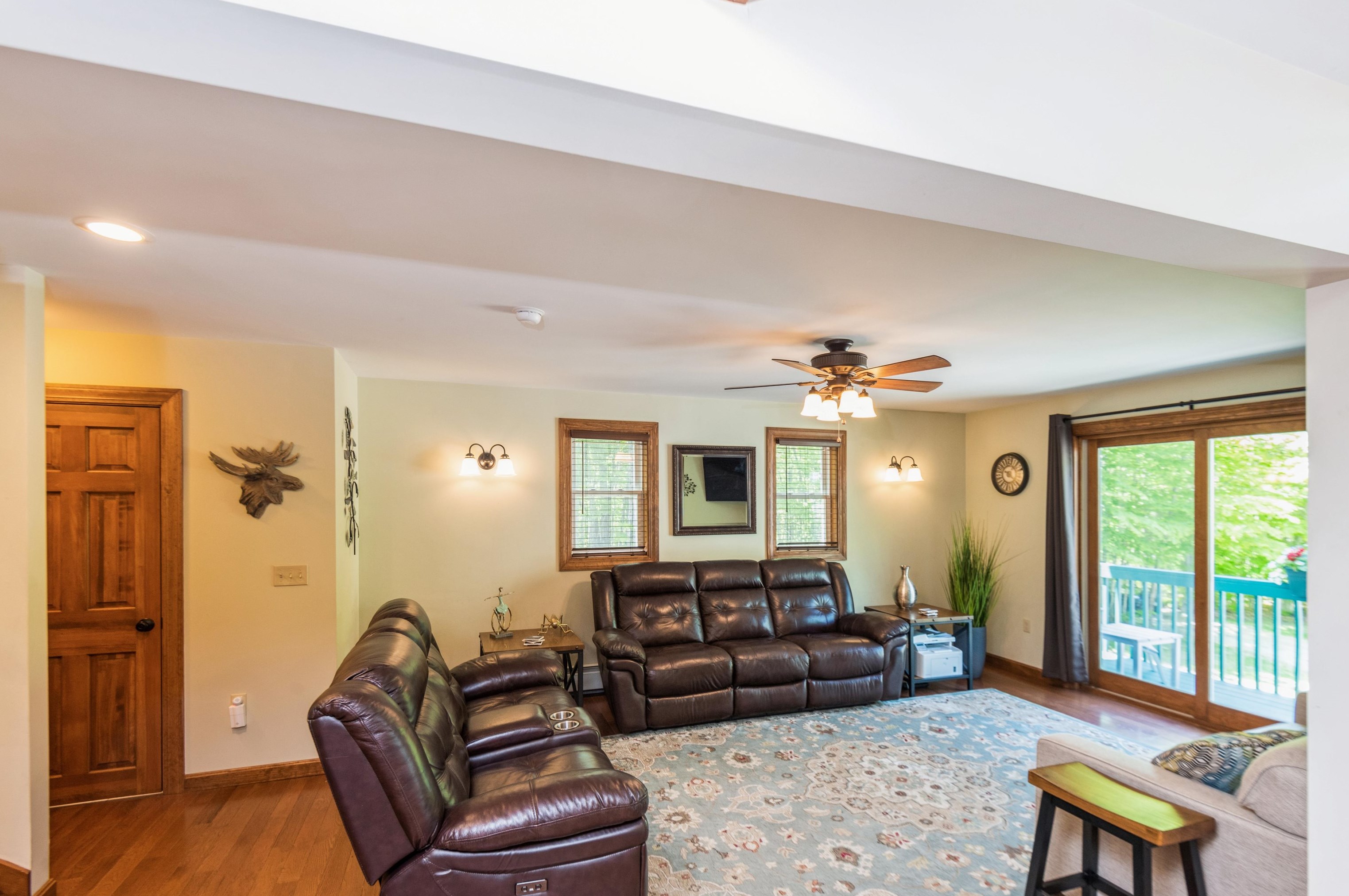 4 Eagle Ledge Rd, Meredith NH  03253-4505 exterior
