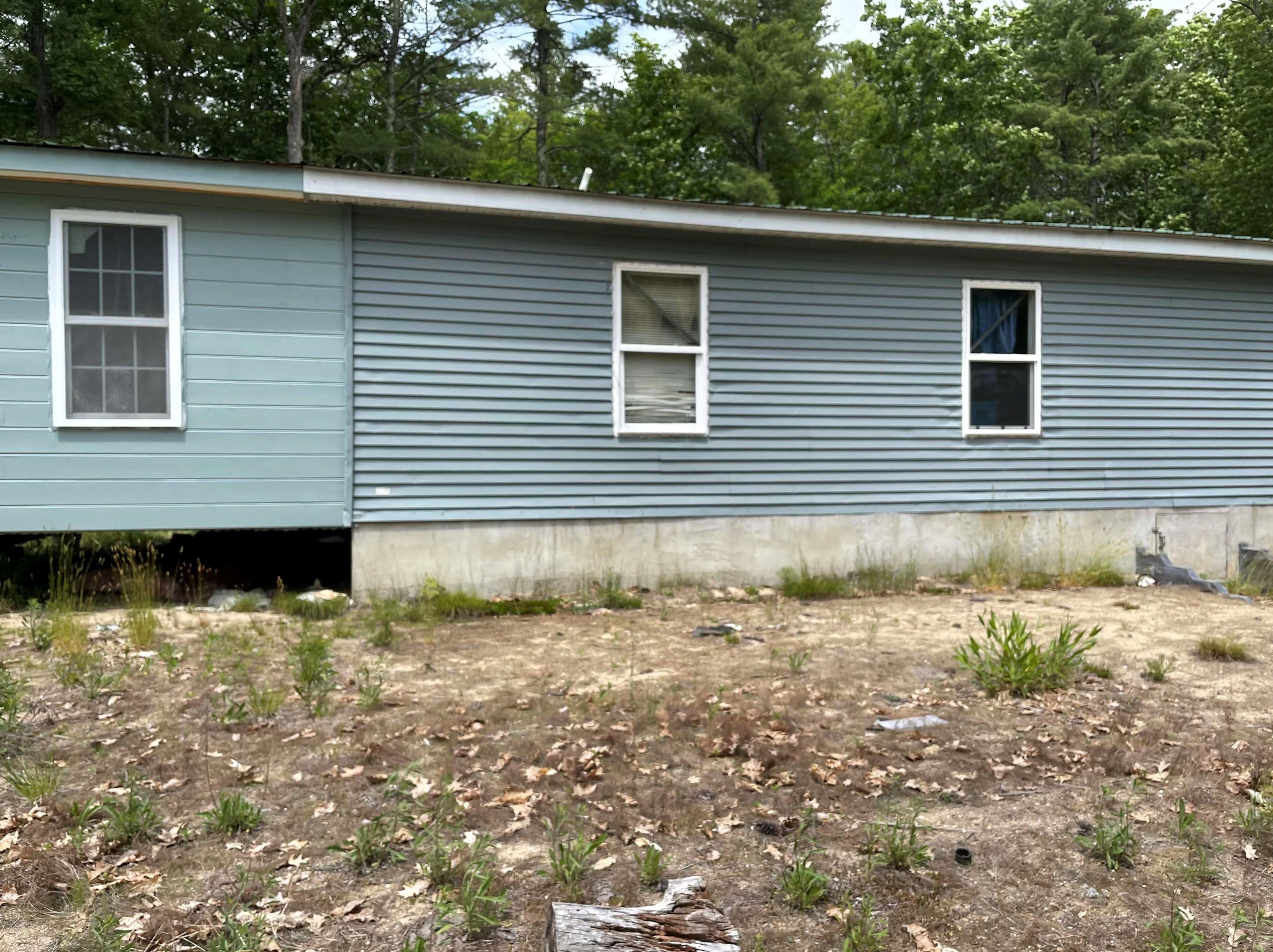 405 Route 25, Ctr Ossipee NH  03814-6401 exterior