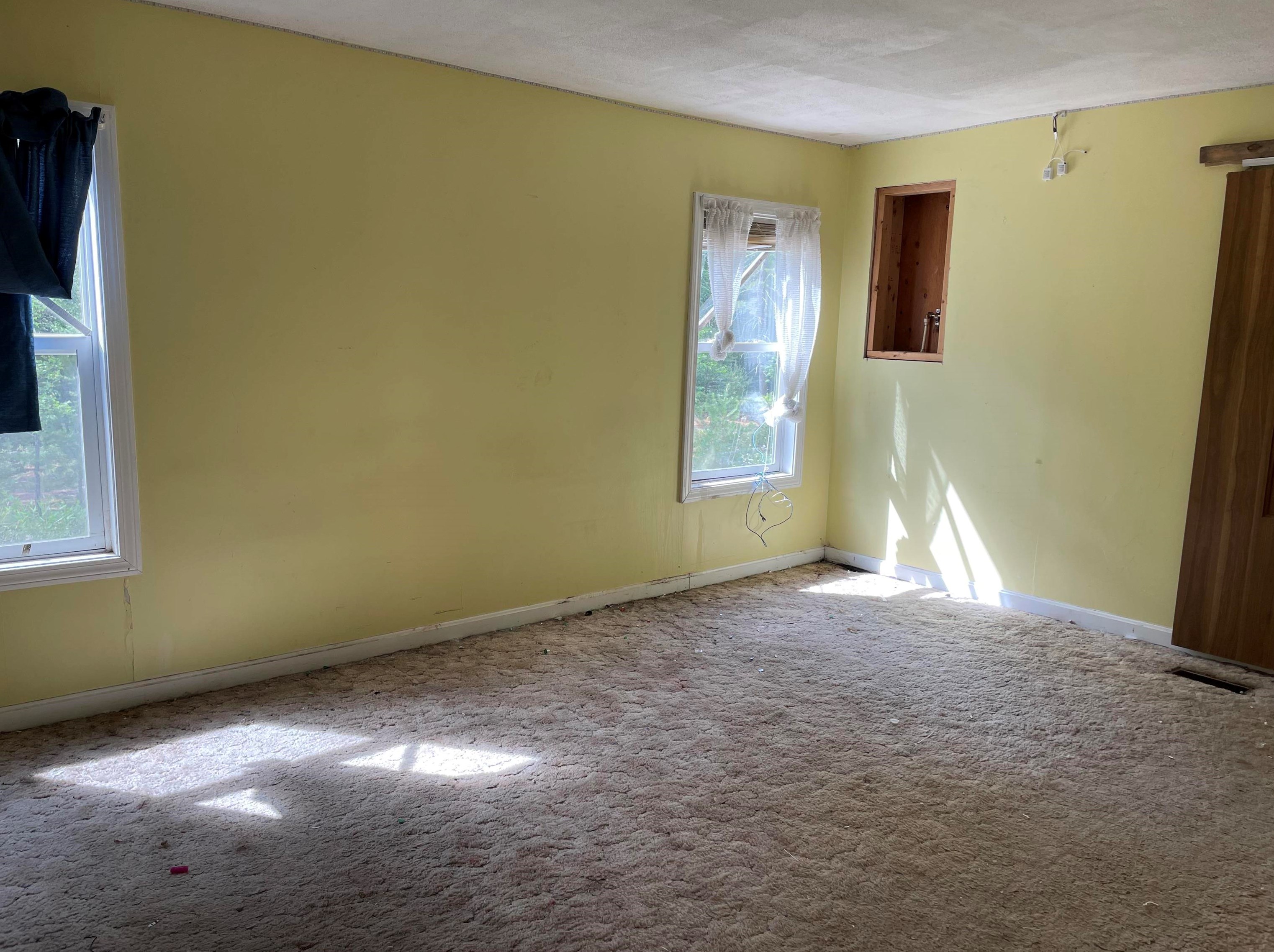 405 Route 25, Ctr Ossipee NH  03814-6401 exterior