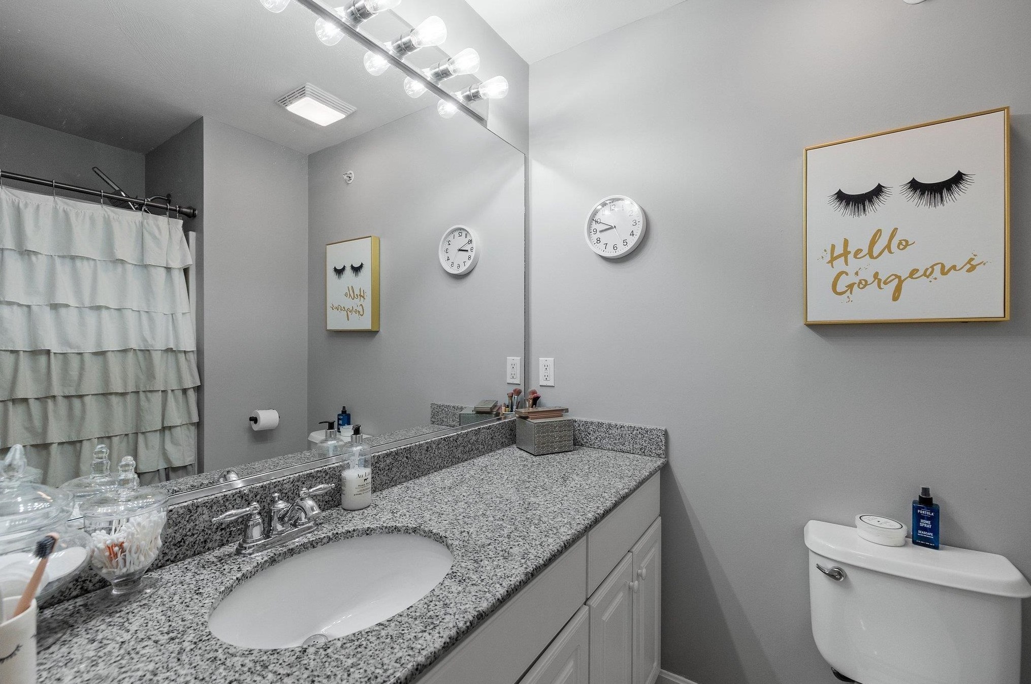 7 Hackett Hl Rd, Manchester NH 03106-2516 exterior