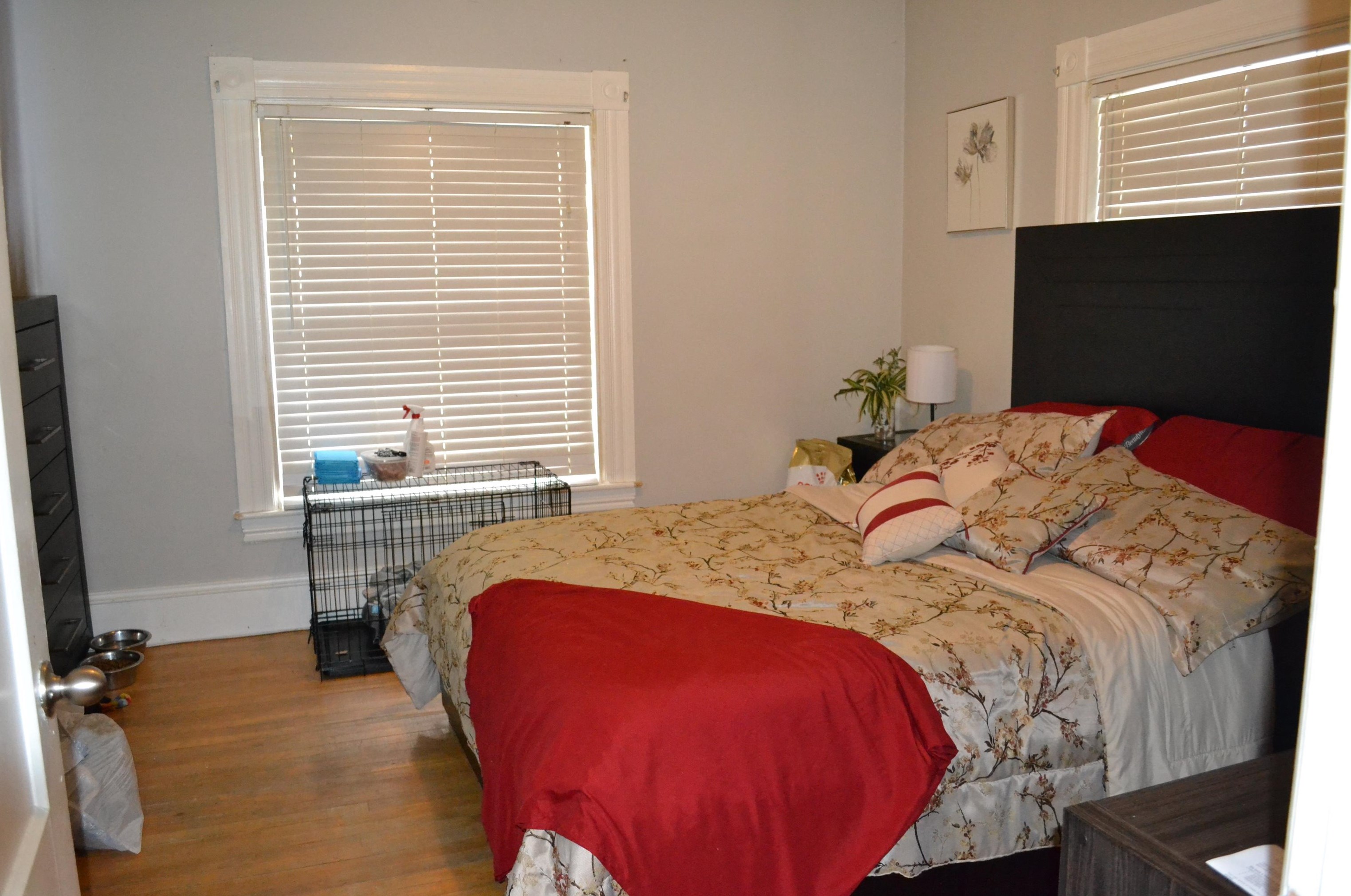 1328 Candia Rd, Manchester NH 03109-5715 exterior