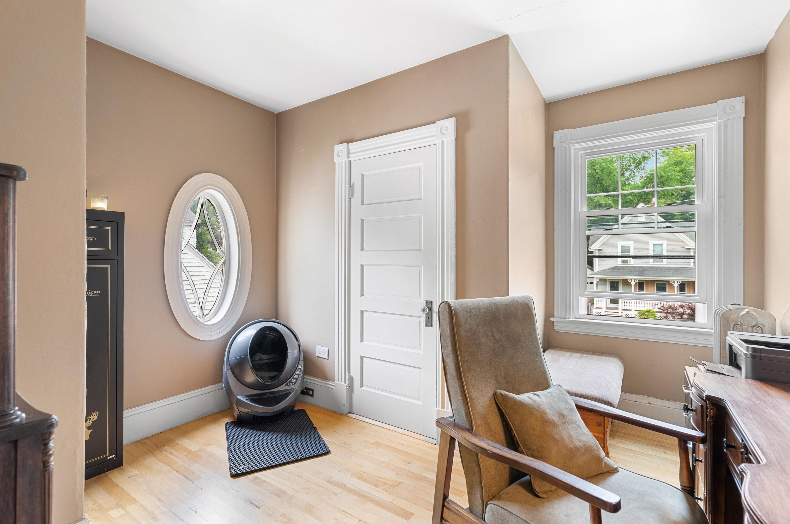 540 River Rd, Manchester NH 03104-1955 exterior