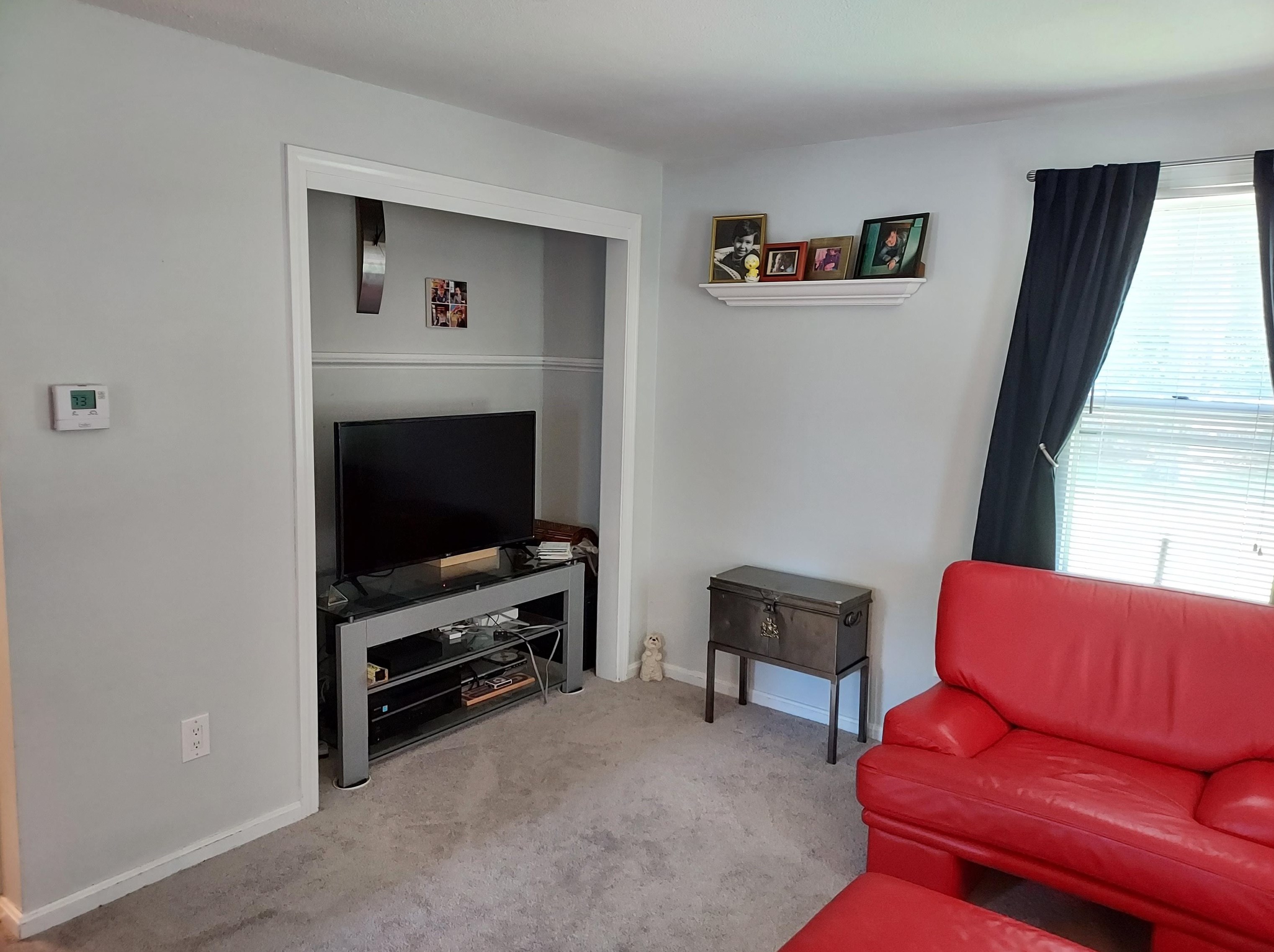 5 Greenwich Dr, Merrimack NH 03054-3027 exterior