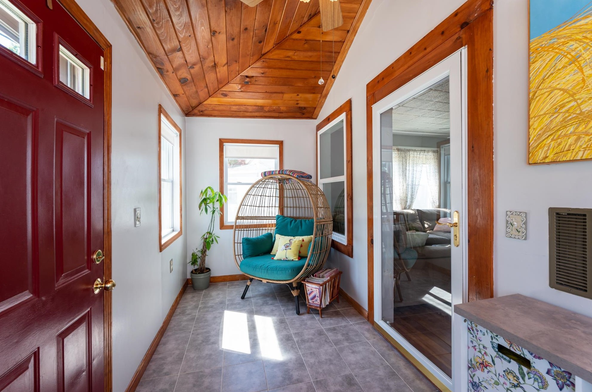 13 6 St, Nashua NH 03060-3141 exterior