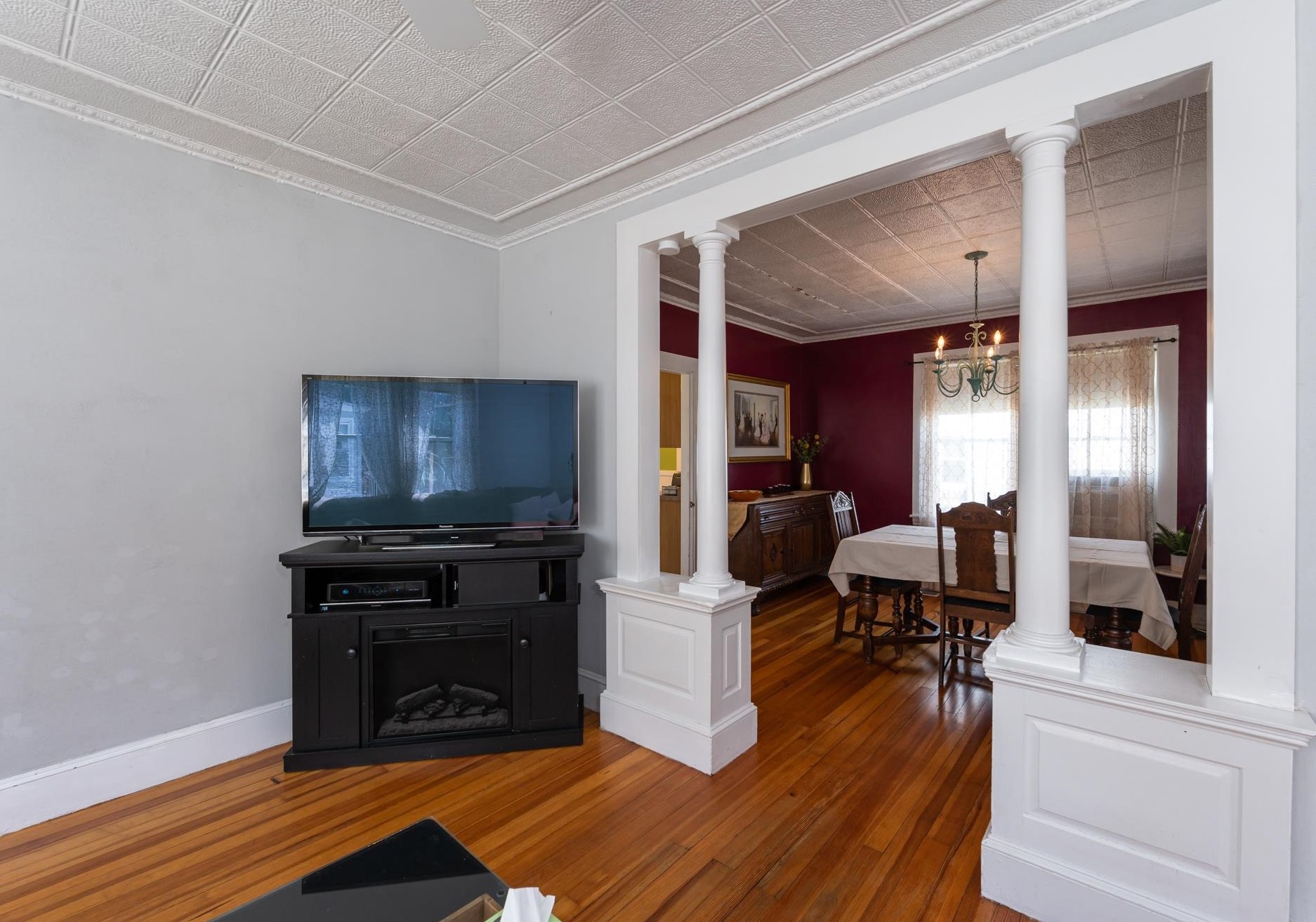 13 6 St, Nashua NH 03060-3141 exterior