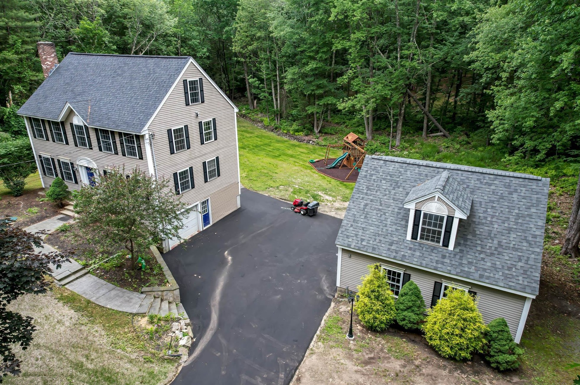 50 Morrison Rd, Windham NH  03087-1217 exterior
