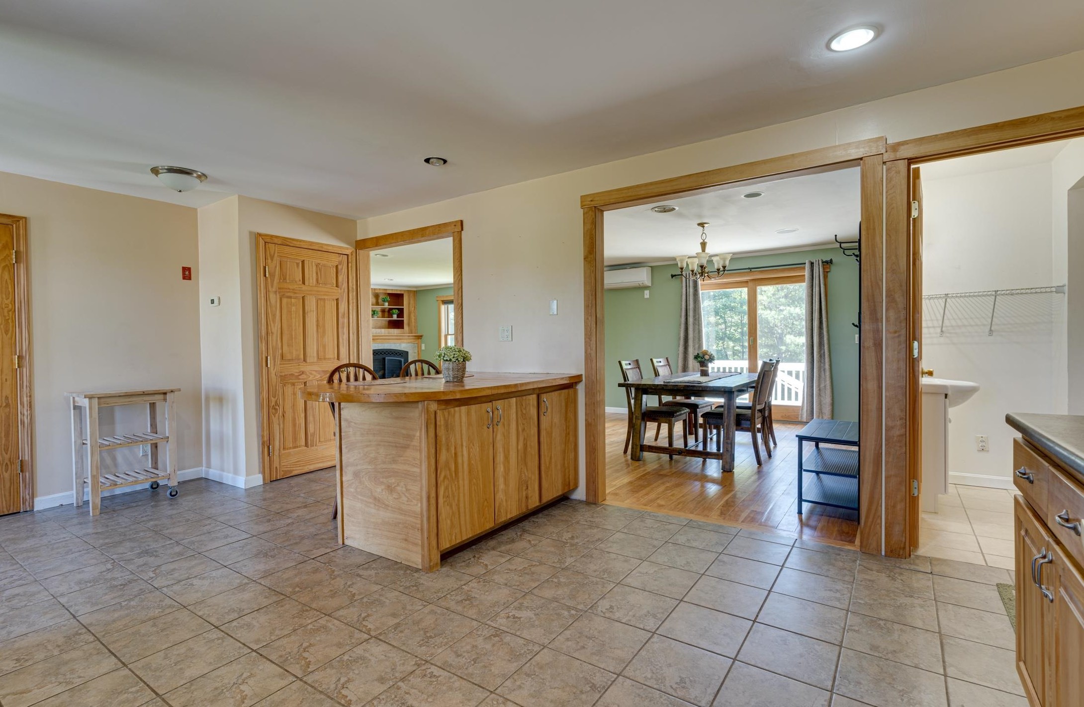 218 County Farm, Dover, NH 03820