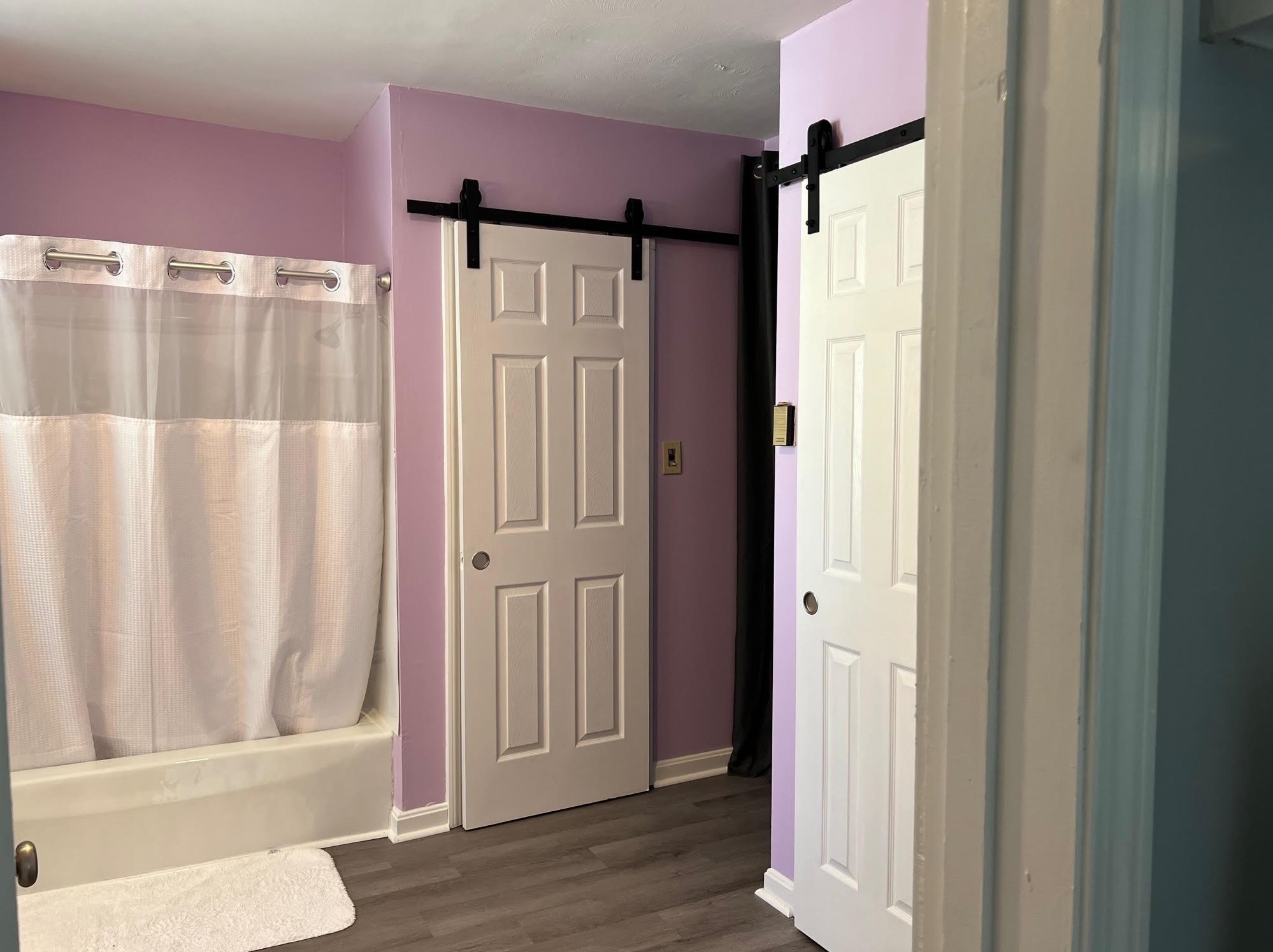 117-2 Walnut St, Manchester NH exterior