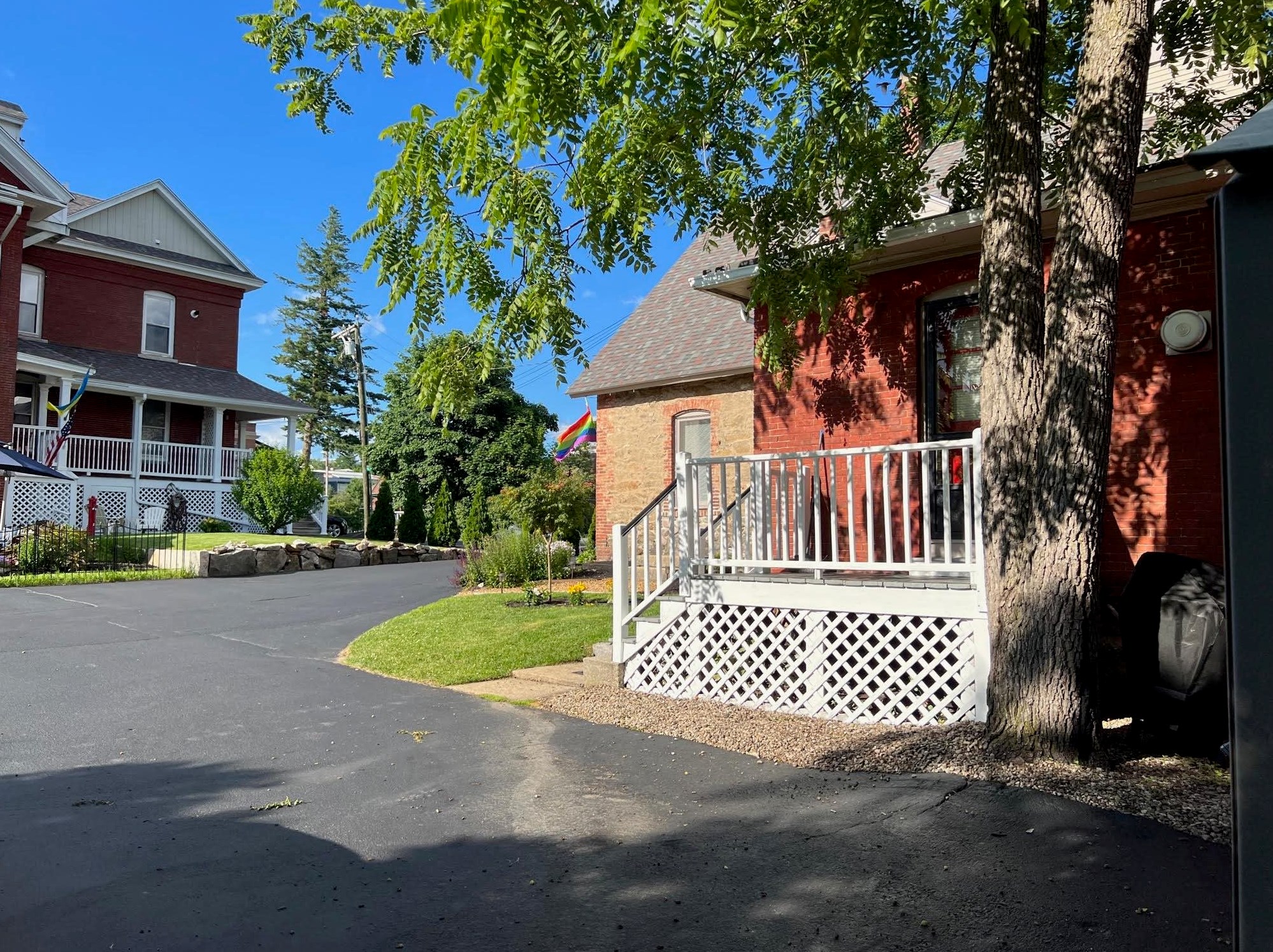 117-2 Walnut St, Manchester NH exterior