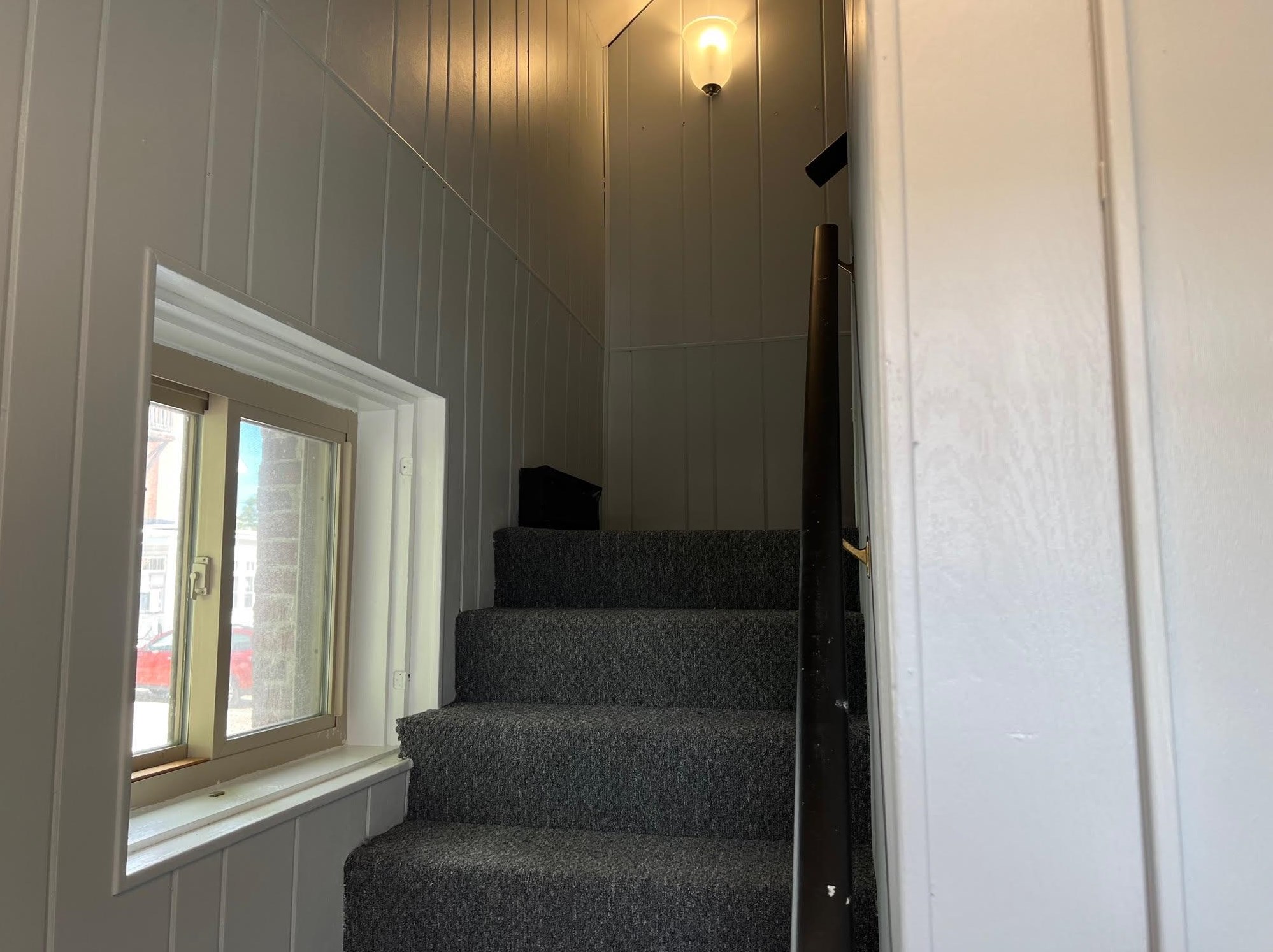 117-2 Walnut St, Manchester NH exterior