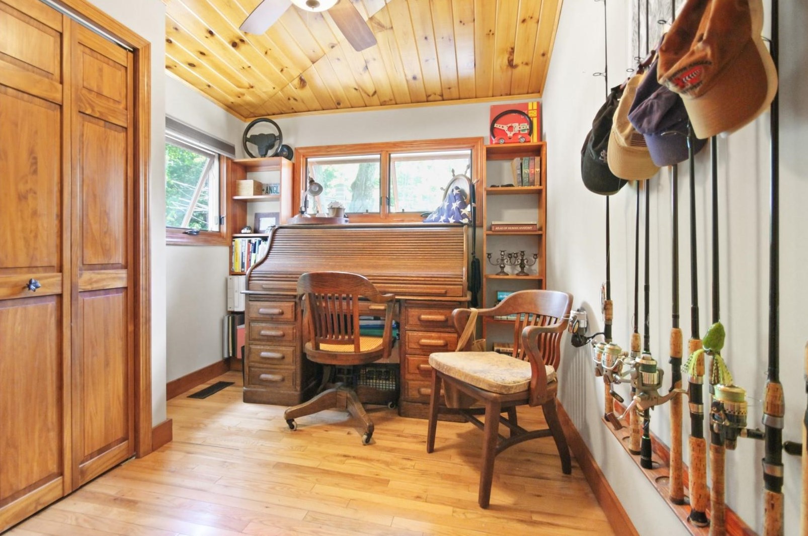 4 Jebb Rd, Merrimack NH 03054-2236 exterior