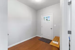 7 Venus Wy, Pelham, NH 03076 - Photo 5