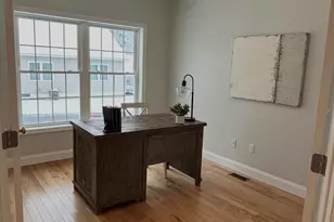 7 Venus Wy, Pelham, NH 03076 - Photo 5