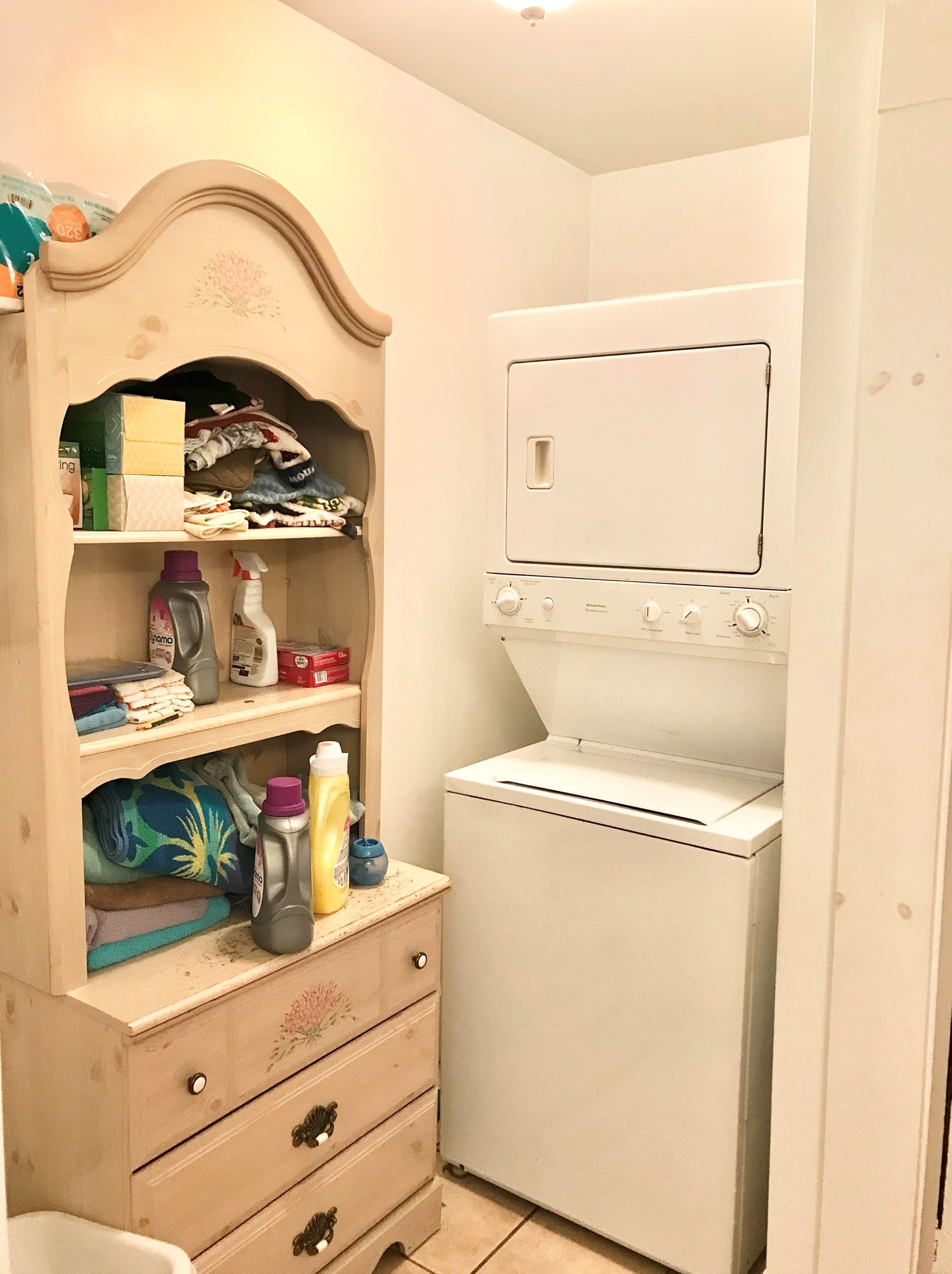 408 Candia Rd, Manchester NH 03109-5703 exterior