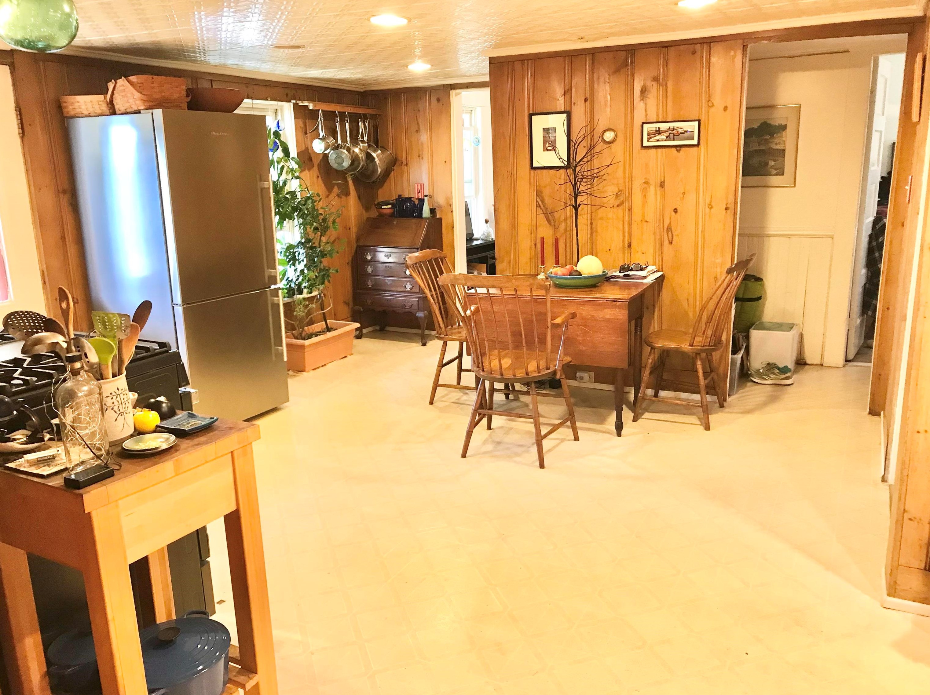 408 Candia Rd, Manchester NH 03109-5703 exterior