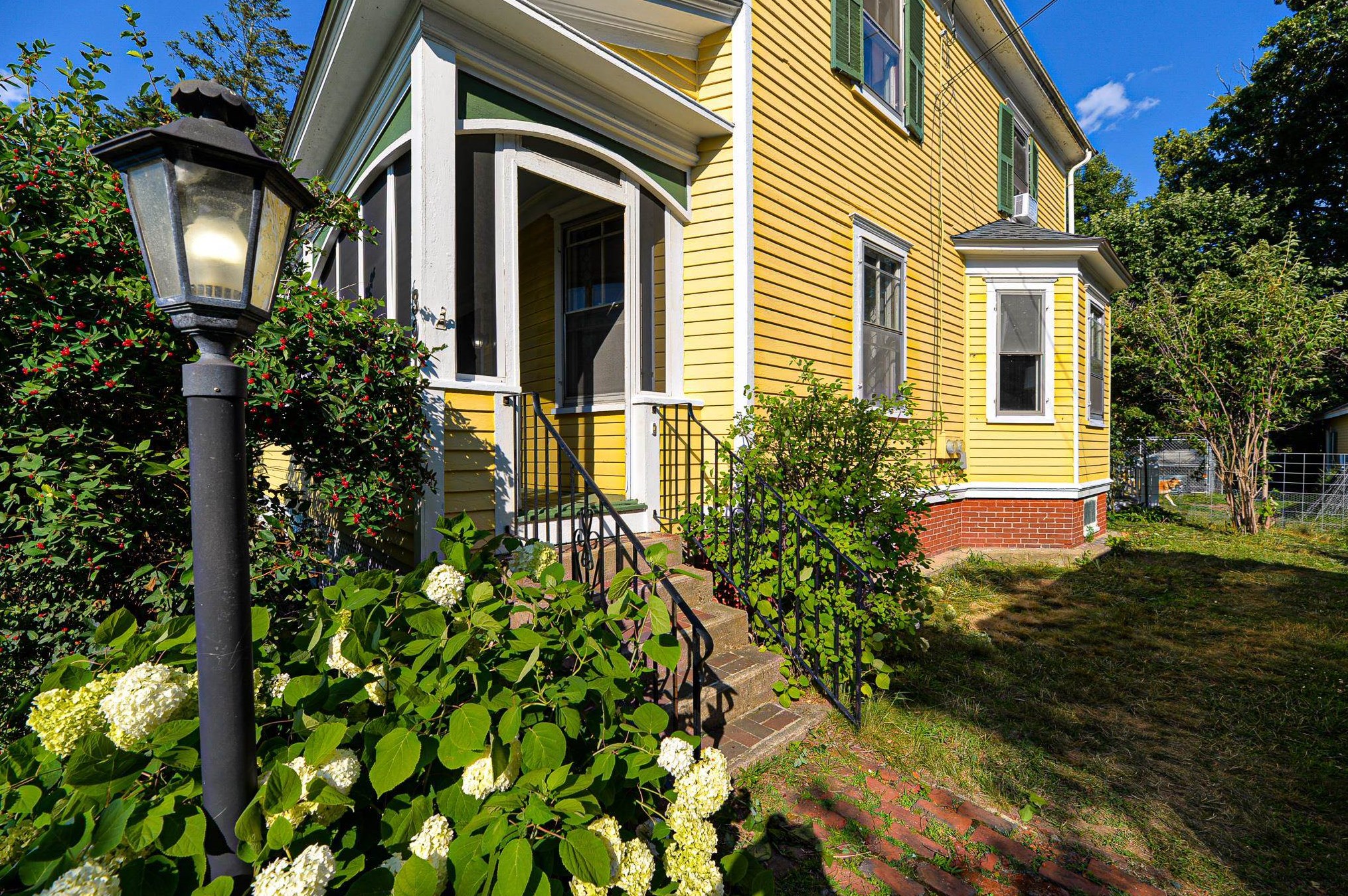 391 Portsmouth Ave, Greenland NH 03840-2223 exterior