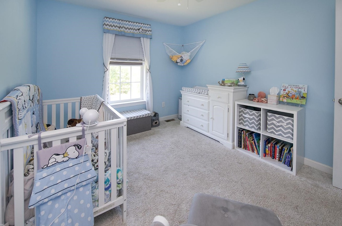 2 Beech Street Ext, Newmarket NH 03857-1502 exterior