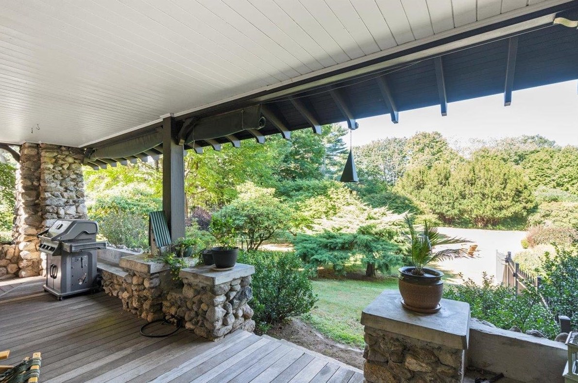 610 Isaac Frye Hwy, Wilton, NH 03086