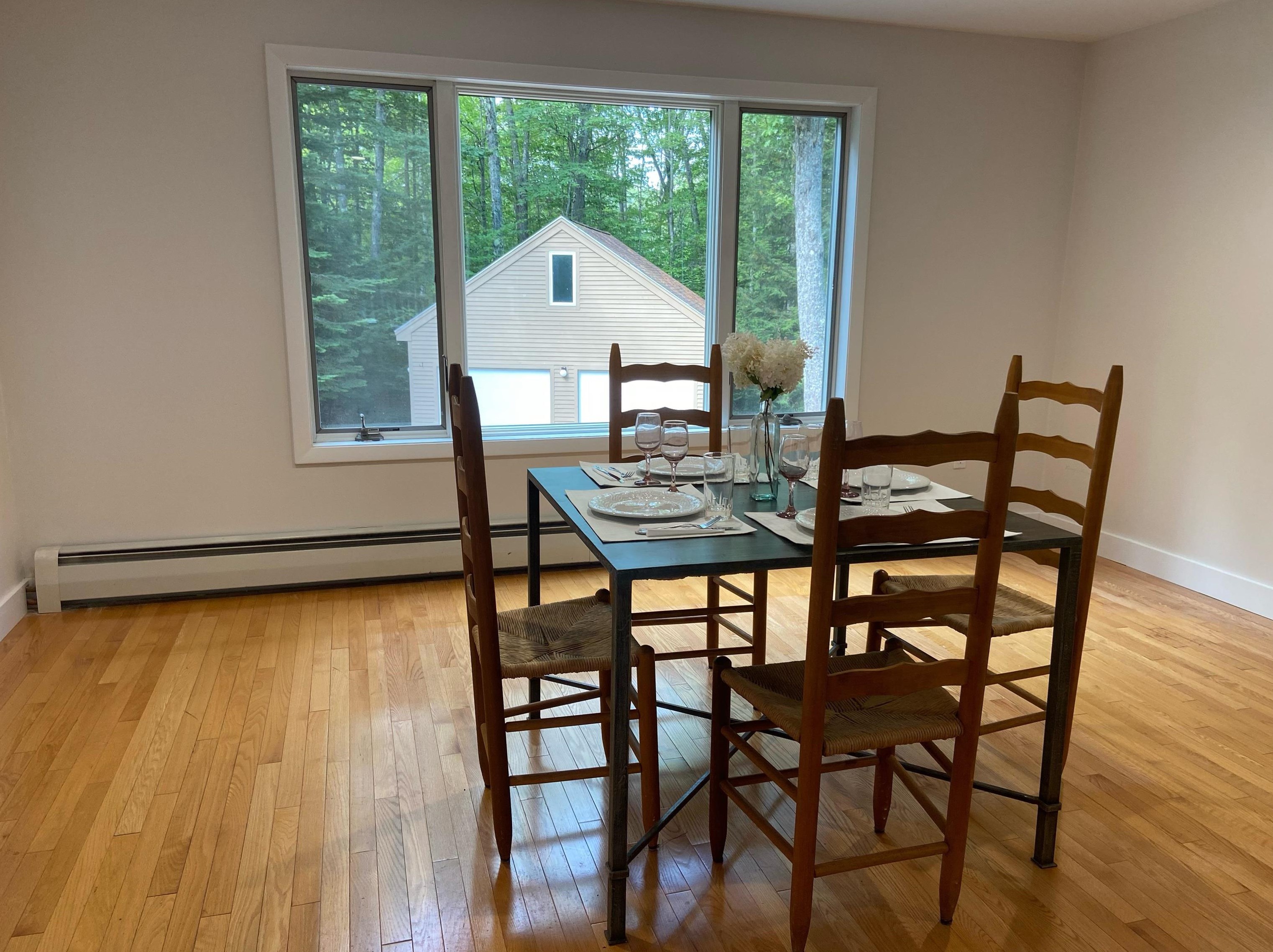 94 Oak Ridge Rd, Bridgewater NH  03264-1304 exterior