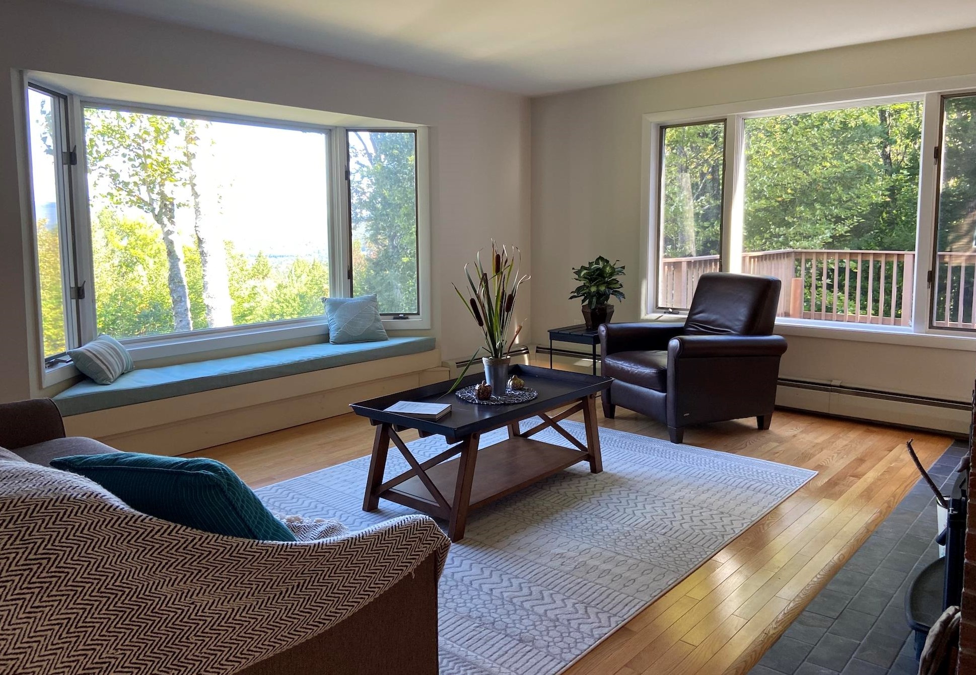 94 Oak Ridge Rd, Bridgewater NH  03264-1304 exterior