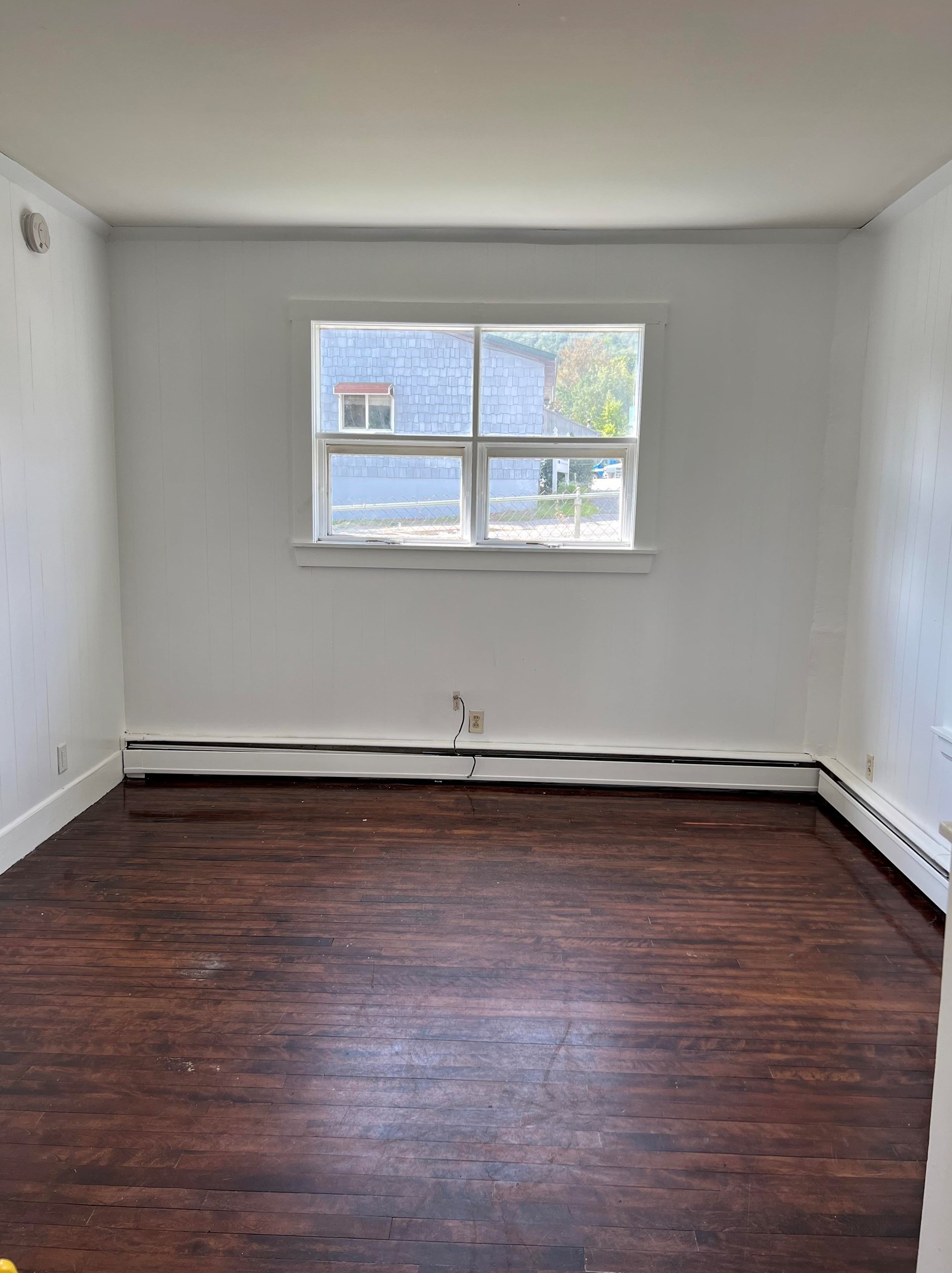 36 Pleasant St, Berlin NH  03570-1919 exterior