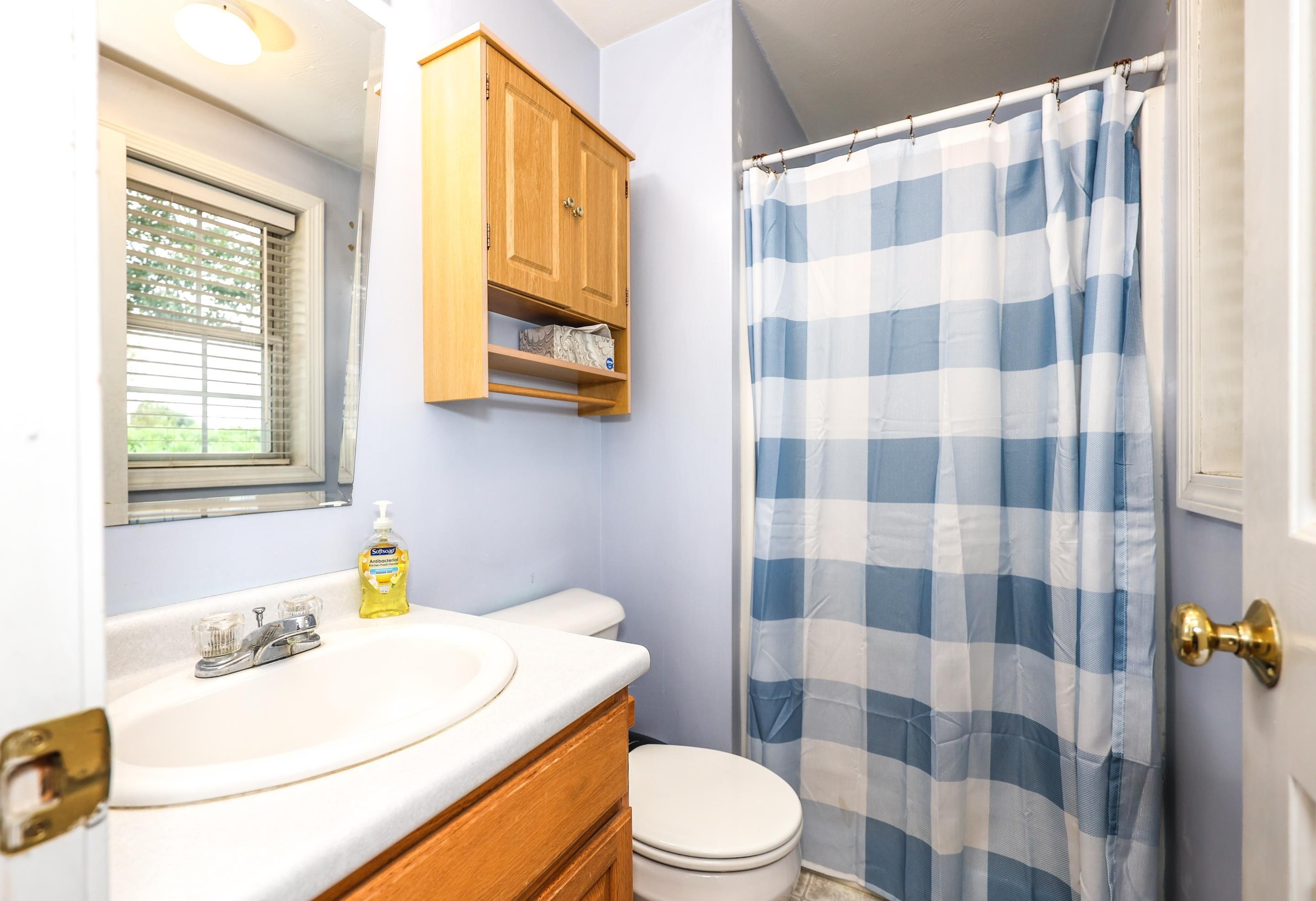 19 Federal St, Hudson NH  03051-3623 exterior